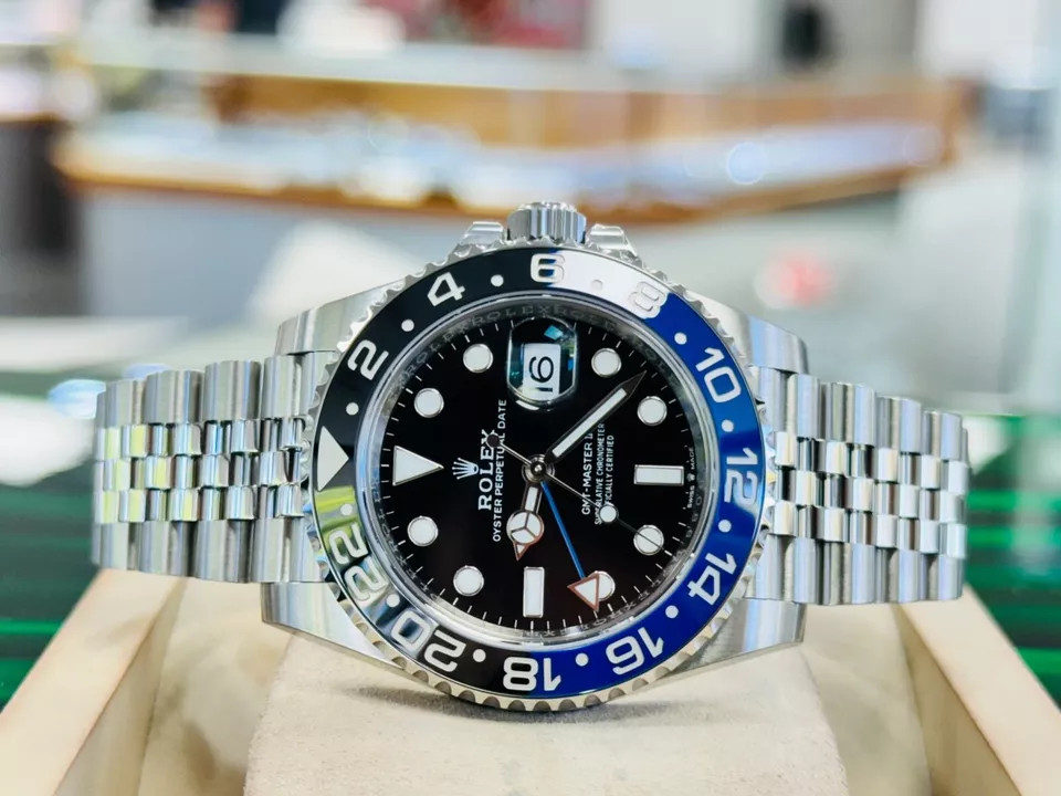 Rolex GMT-MASTER II 126710BLNR Batgirl 40mm SS Black /Blue Ceramic Bezel - Image 5