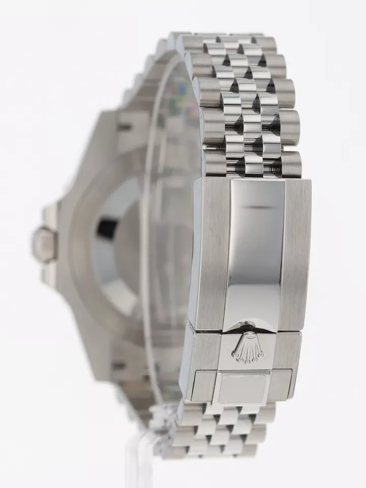 Rolex 40325: GMT-Master II “Batgirl”, Watch Ref. 126710BLNR, 2023 Full Set - Image 3