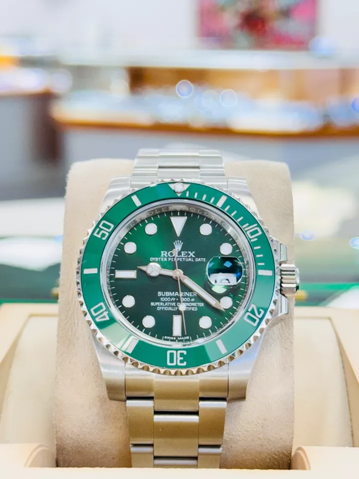 Rolex Submariner Hulk 116610LV Green Ceramic Bezel Oyster Watch MINT - Image 3