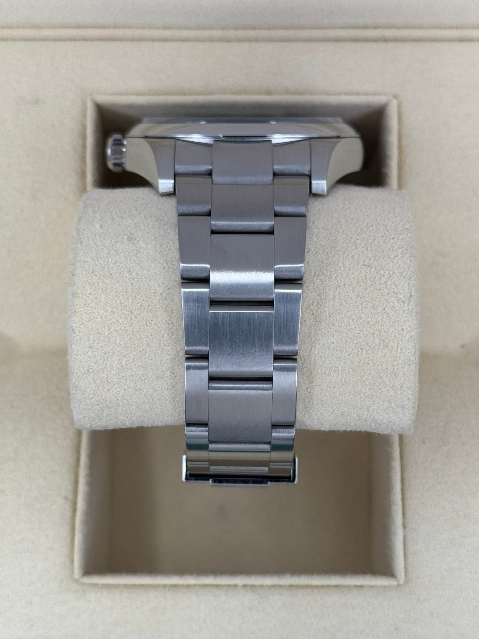 2018 Rolex Oyster Perpetual 39mm 114300 Grape Dialr - Image 4