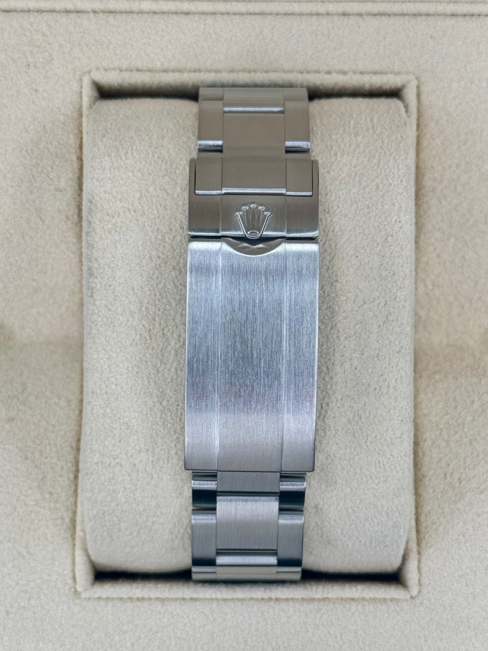 2024 Rolex Submariner “Starbucks” 41mm 126610LV Black Dial (Unworn) - Image 2