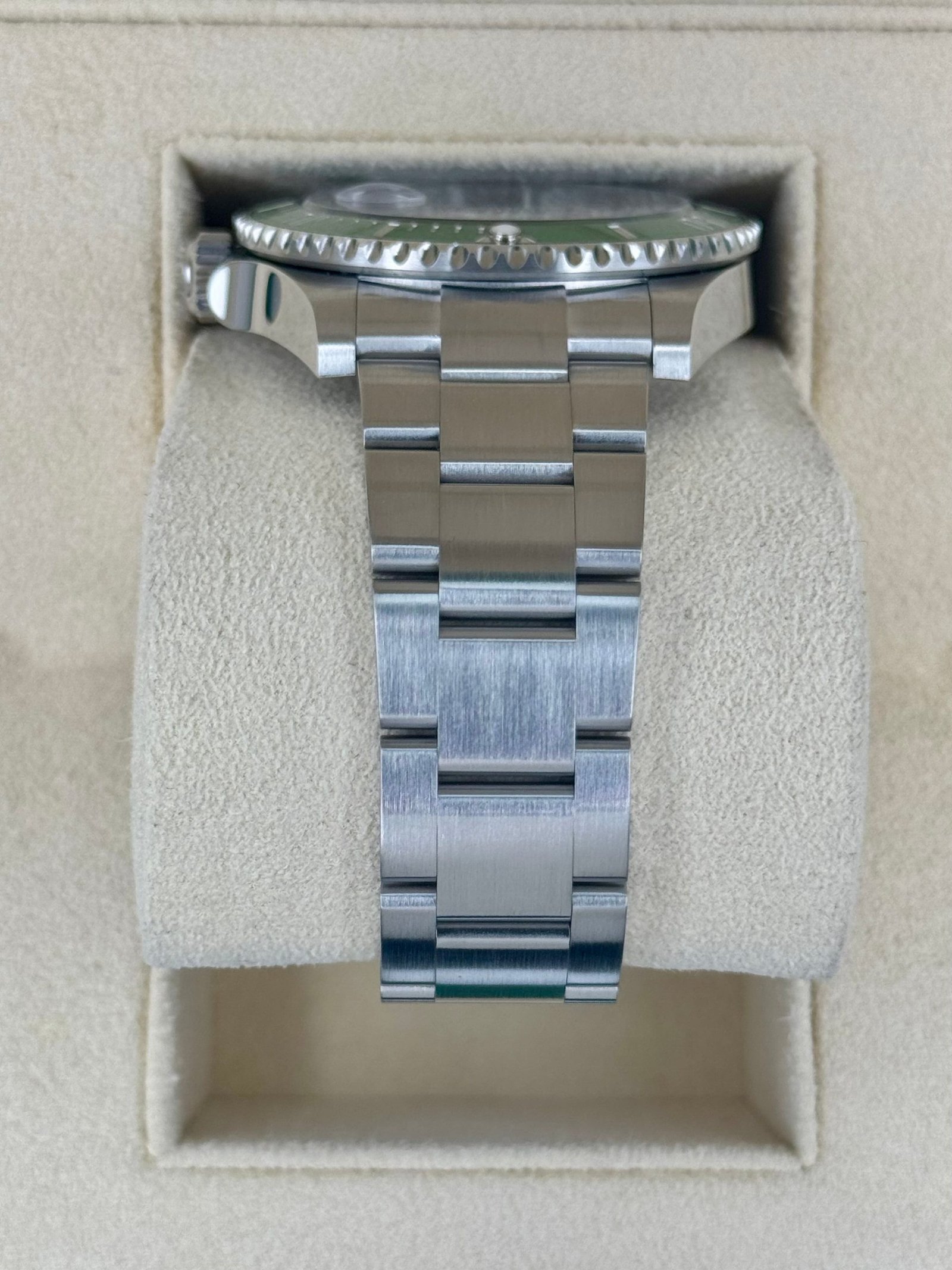 2024 Rolex Submariner “Starbucks” 41mm 126610LV Black Dial (Unworn) - Image 4