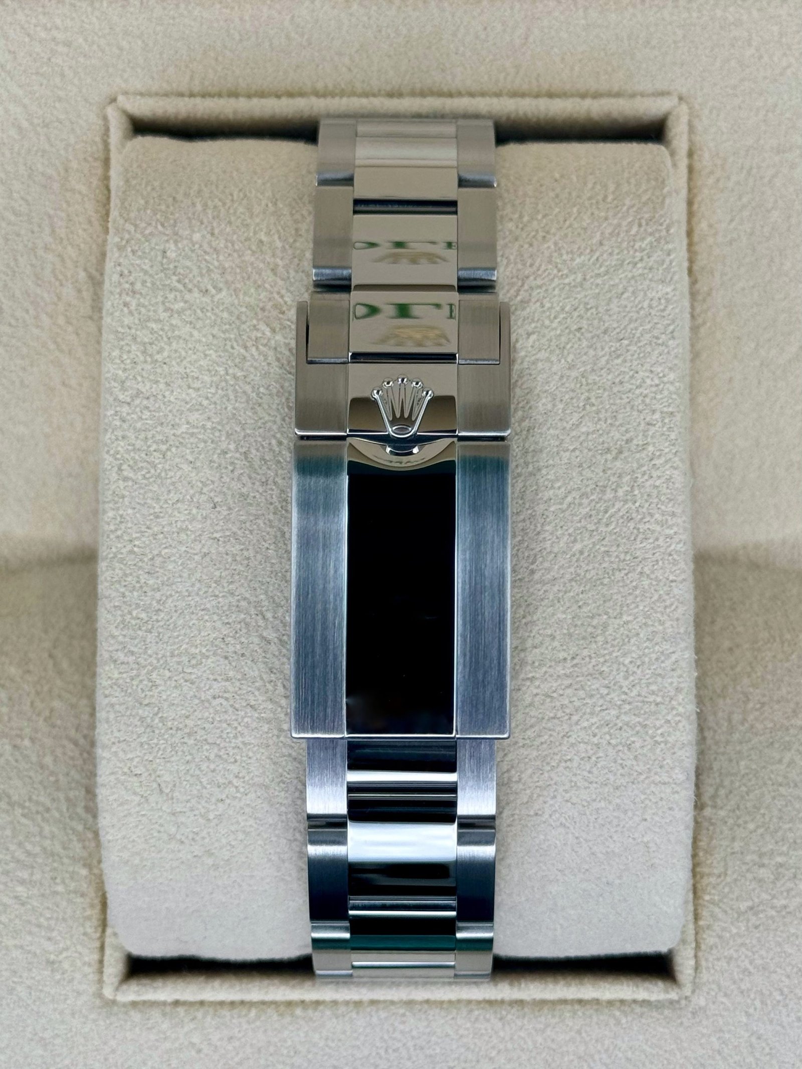 2024 Rolex Daytona 40mm 126500LN Stainless Steel Panda Dial - Image 2