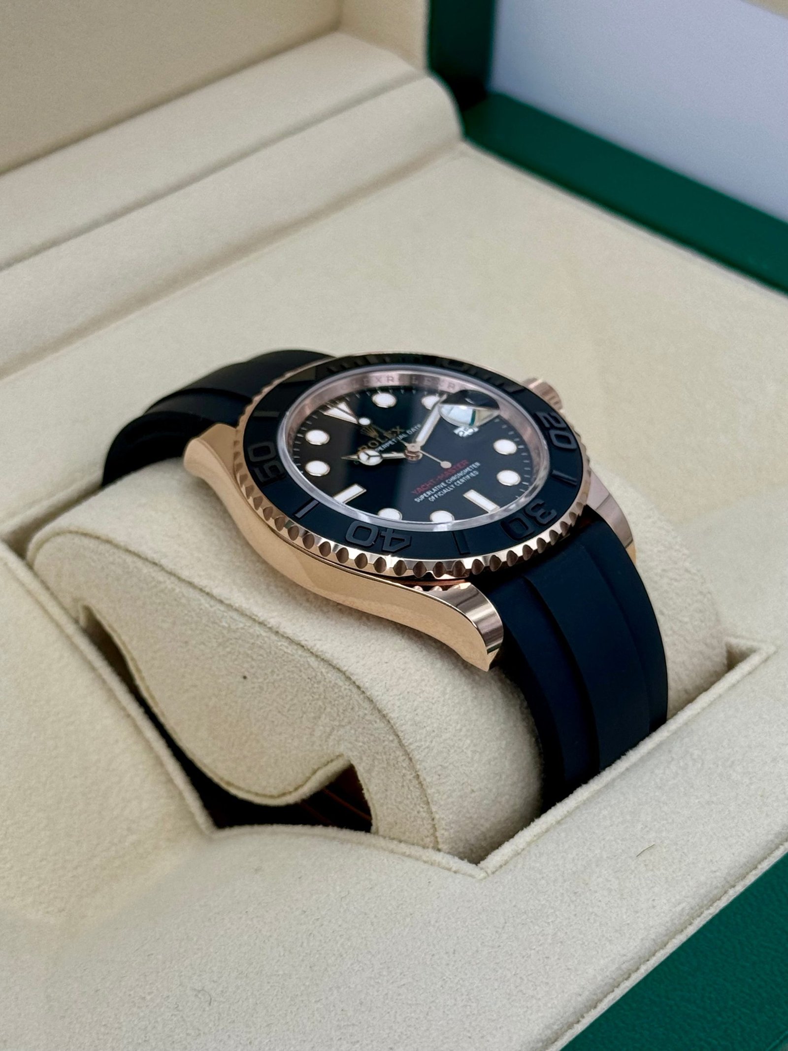 2024 Rolex Yacht-Master 40mm 126655 Rose Gold Oysterflex Black Dial - Image 6