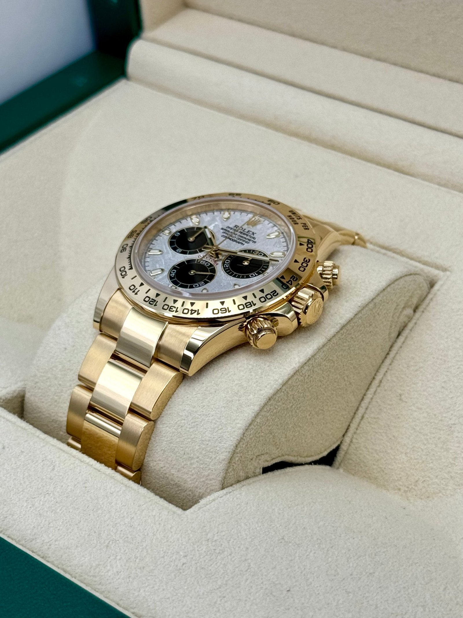 2023 Rolex Daytona 40mm 116508 Yellow Gold Meteorite Dial (Unworn) - Image 5