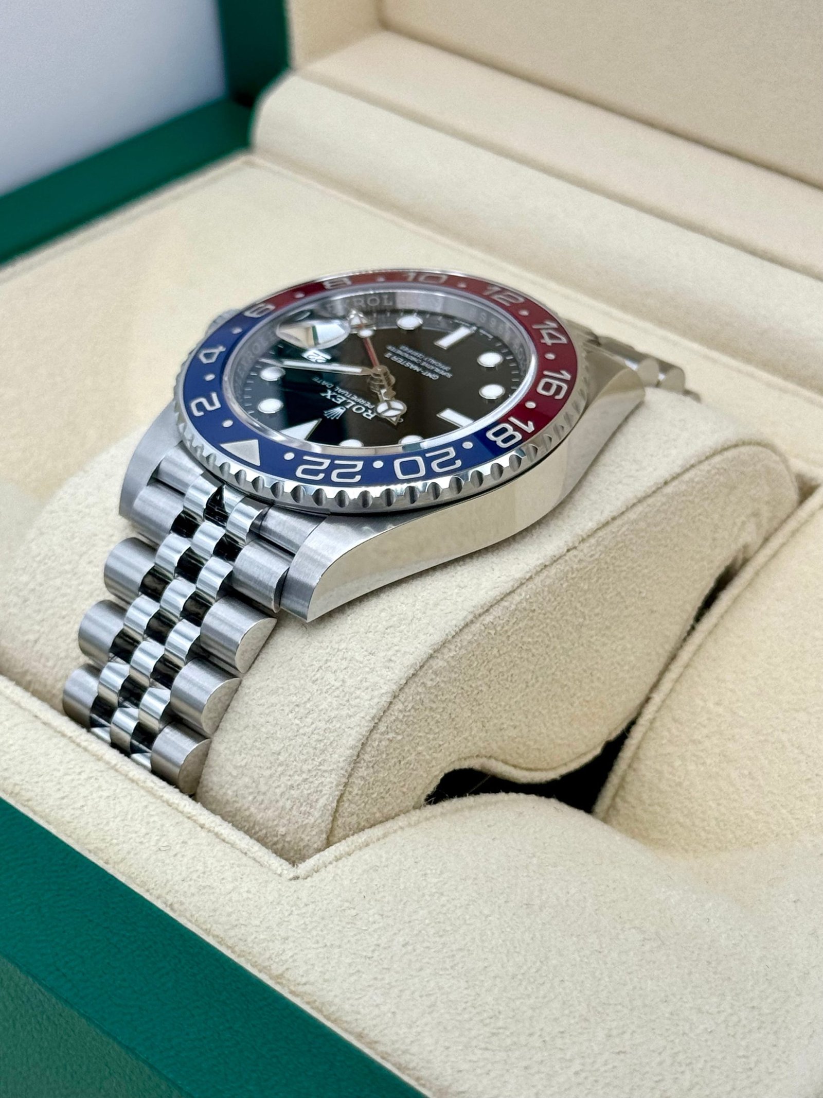 2024 Rolex GMT-Master II “Pepsi” 40mm 126710BLRO Jubilee (Unworn) - Image 6