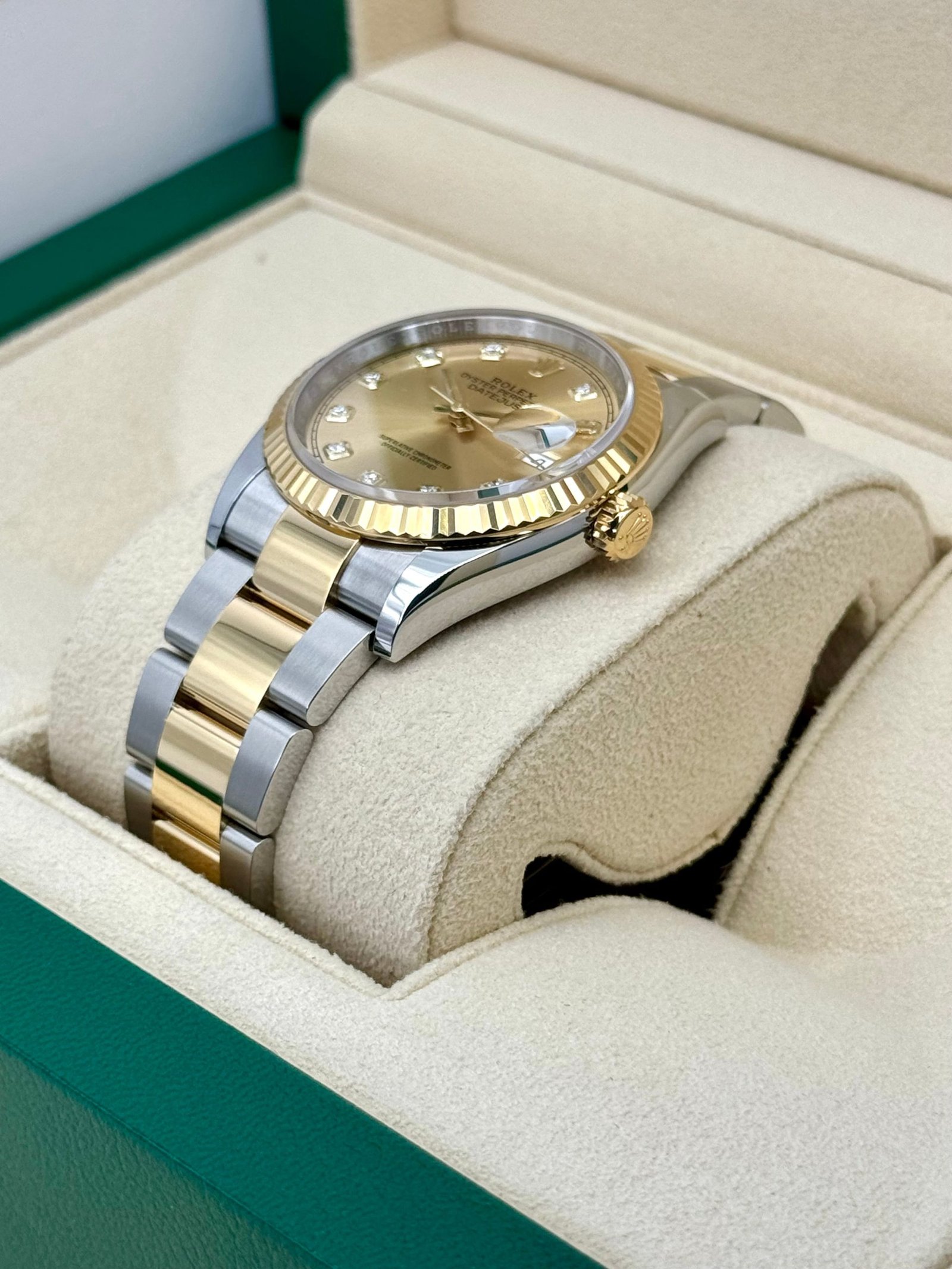 2024 Rolex Datejust 36mm 126233 Two-Tone Champagne Diamond Dial (Unworn) - Image 5