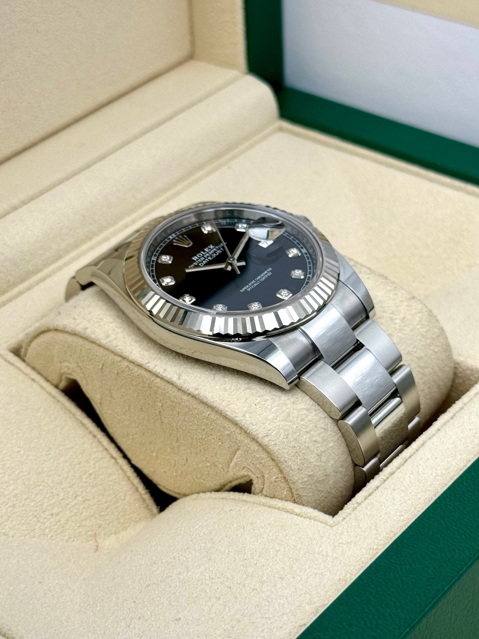 2025 Rolex Datejust 41mm 126334 Oyster Black Diamond Dial (Unworn) - Image 6