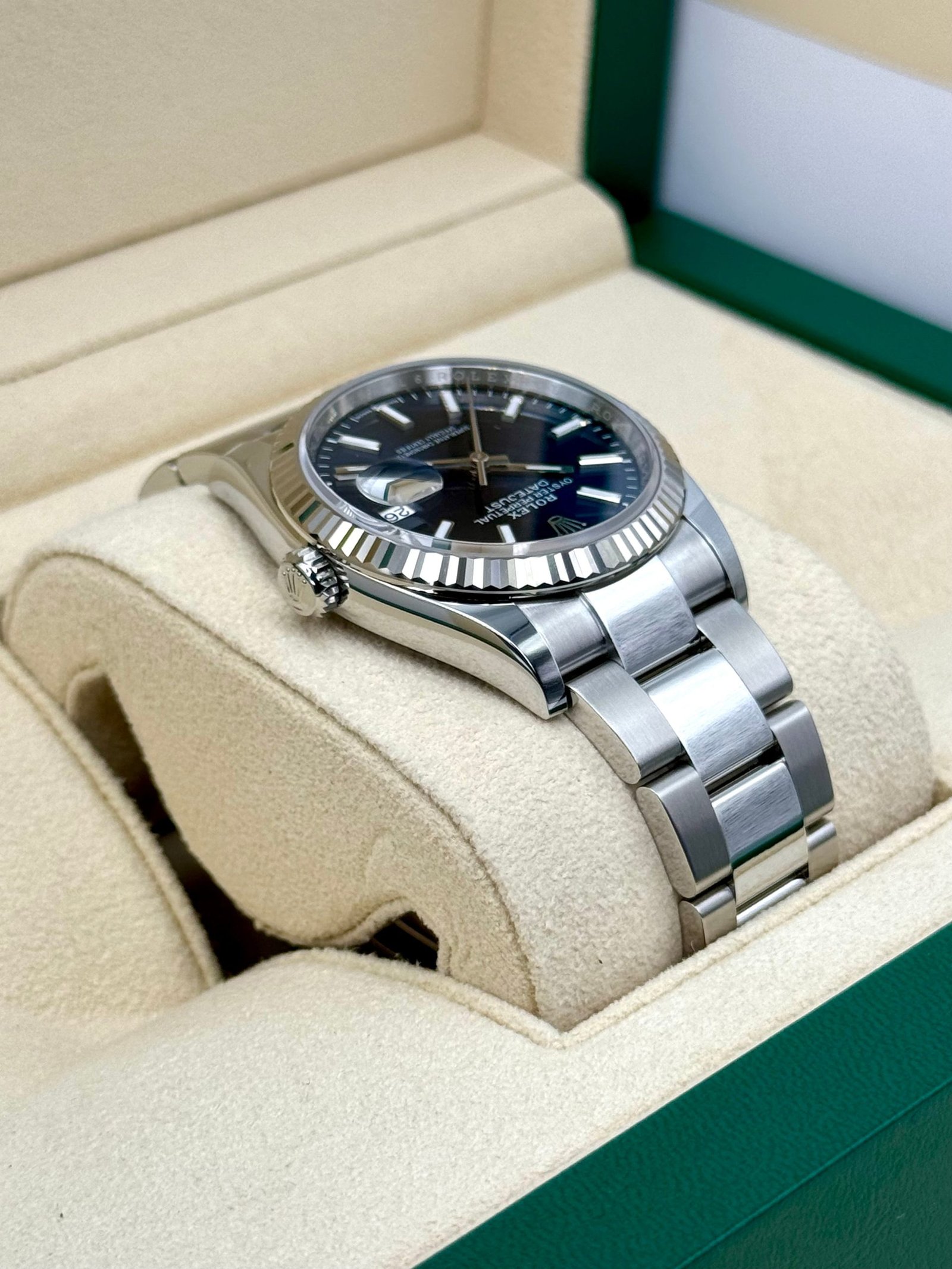 2024 Rolex Datejust 36mm 126234 Stainless Steel Oyster Blue Dial (Unworn) - Image 8