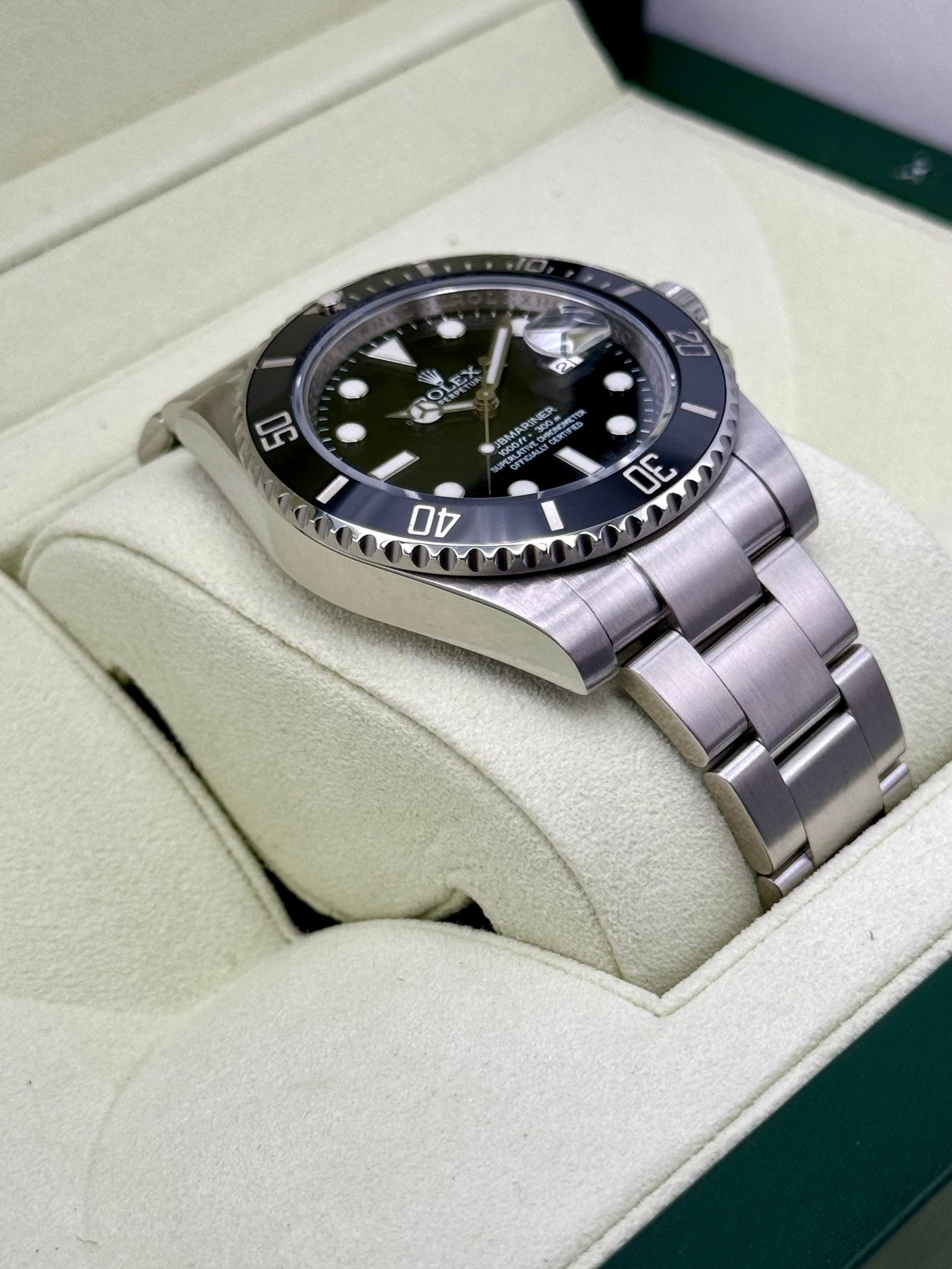 2011 Rolex Submariner 40mm 116610 Stainless Steel Black Dial - Image 6