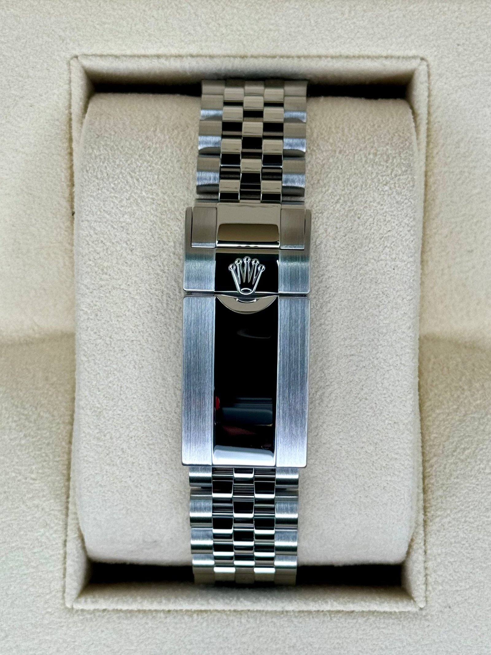 2022 Rolex GMT-Master II “Batgirl” 40mm 126710BLNR Jubilee Black Dial - Image 2