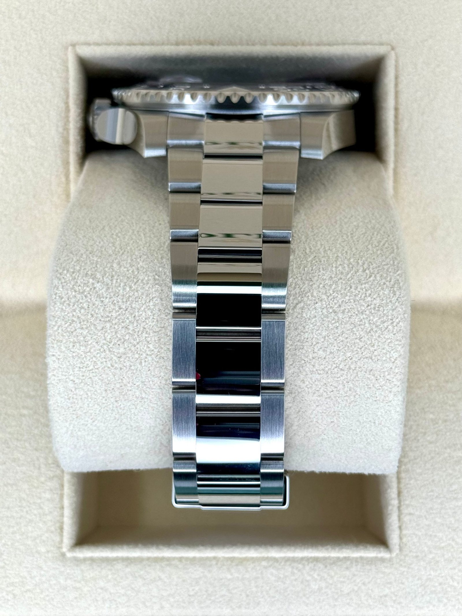 2024 Rolex GMT-Master II “Pepsi” 40mm 126710BLRO Oyster (Unworn) - Image 3