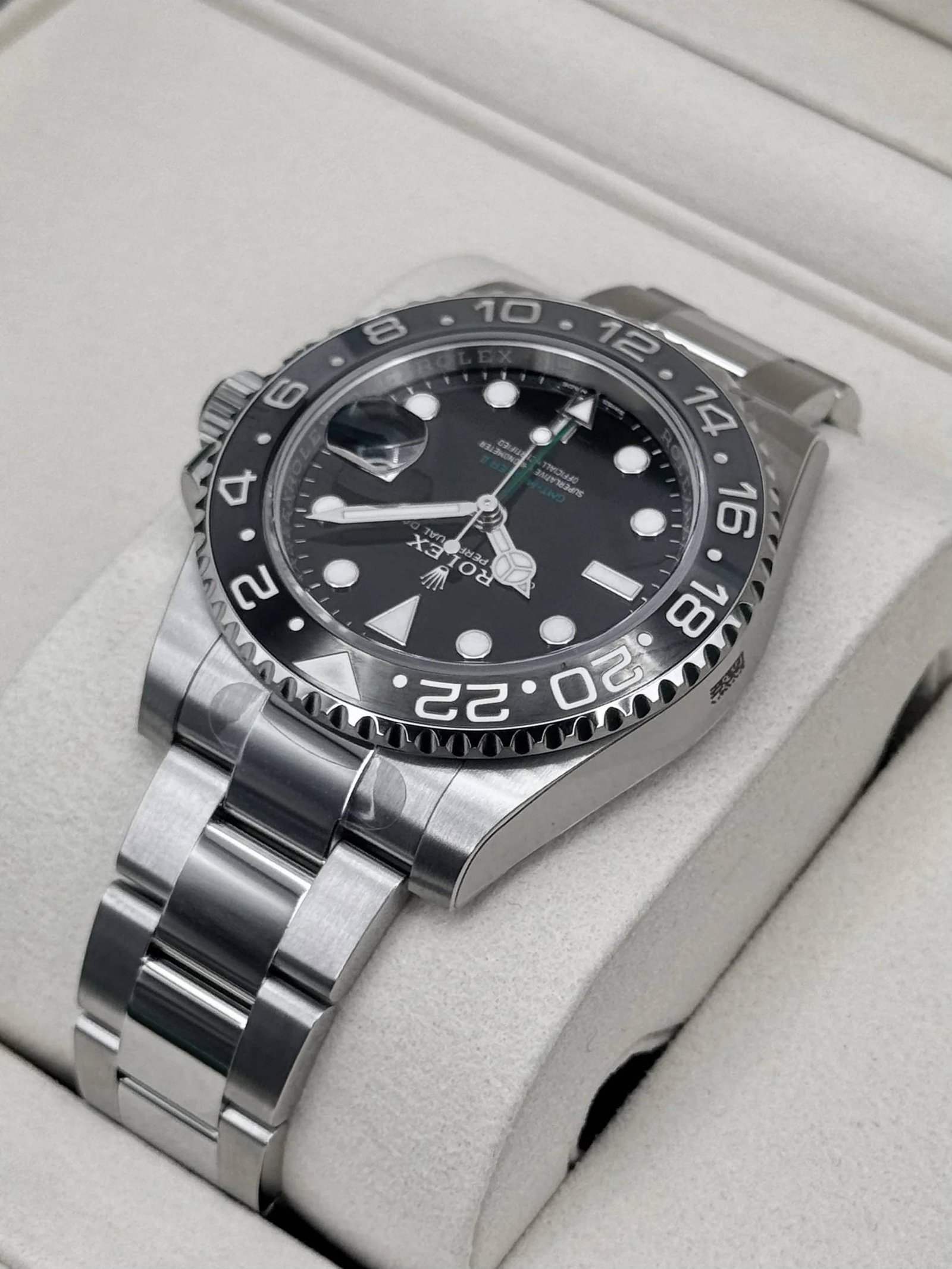 2026 Rolex GMT-Master II “Bruce Wayne” 40mm 126710GRNR Oyster (STICKERED) (Unworn) - Image 9