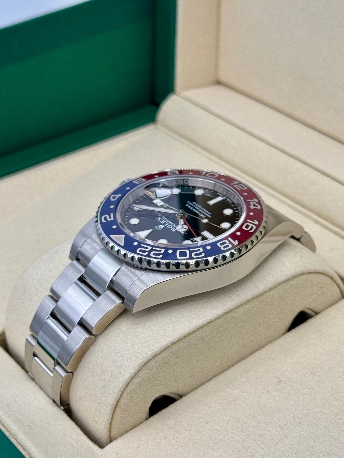 2025 Rolex GMT-Master II “Pepsi” 40mm 126710BLRO Oyster (Unworn) - Image 5
