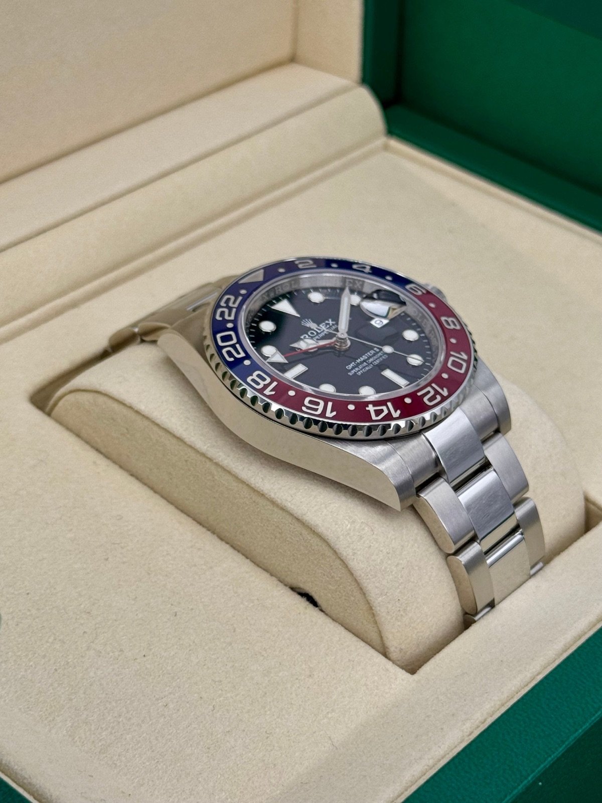 2025 Rolex GMT-Master II “Pepsi” 40mm 126710BLRO Oyster (Unworn) - Image 8