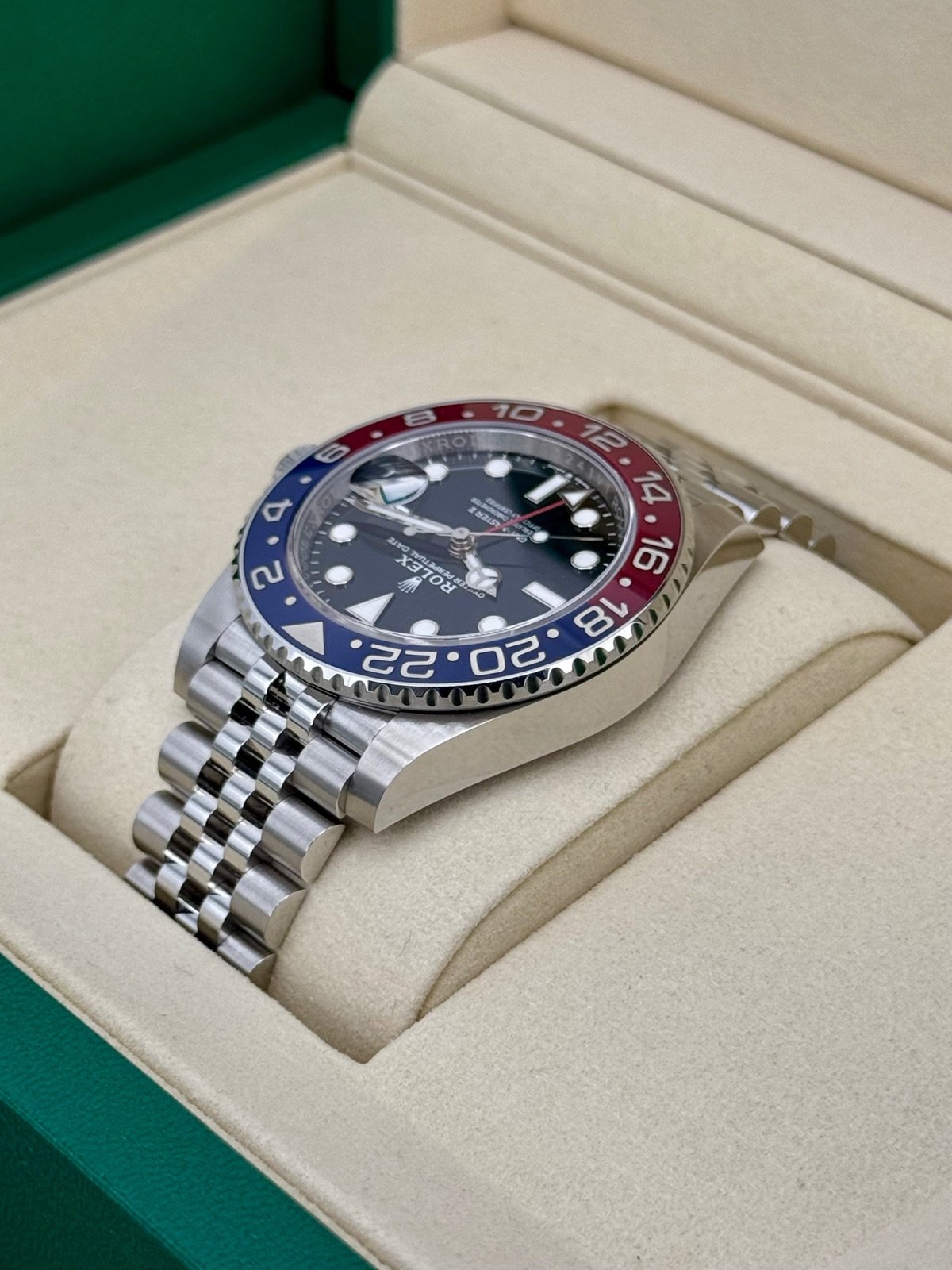 2025 Rolex GMT-Master II “Pepsi” 40mm 126710BLRO Jubilee (Unworn) - Image 7