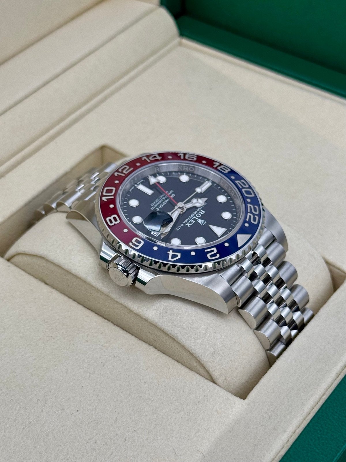 2025 Rolex GMT-Master II “Pepsi” 40mm 126710BLRO Jubilee (Unworn) - Image 8