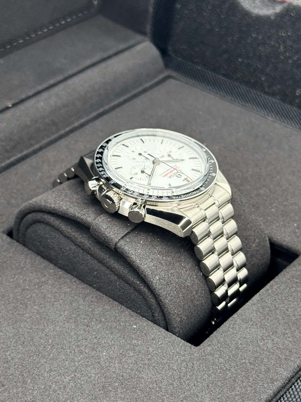2024 Omega Speedmaster Moonwatch Professional 42mm White Dial - Image 6