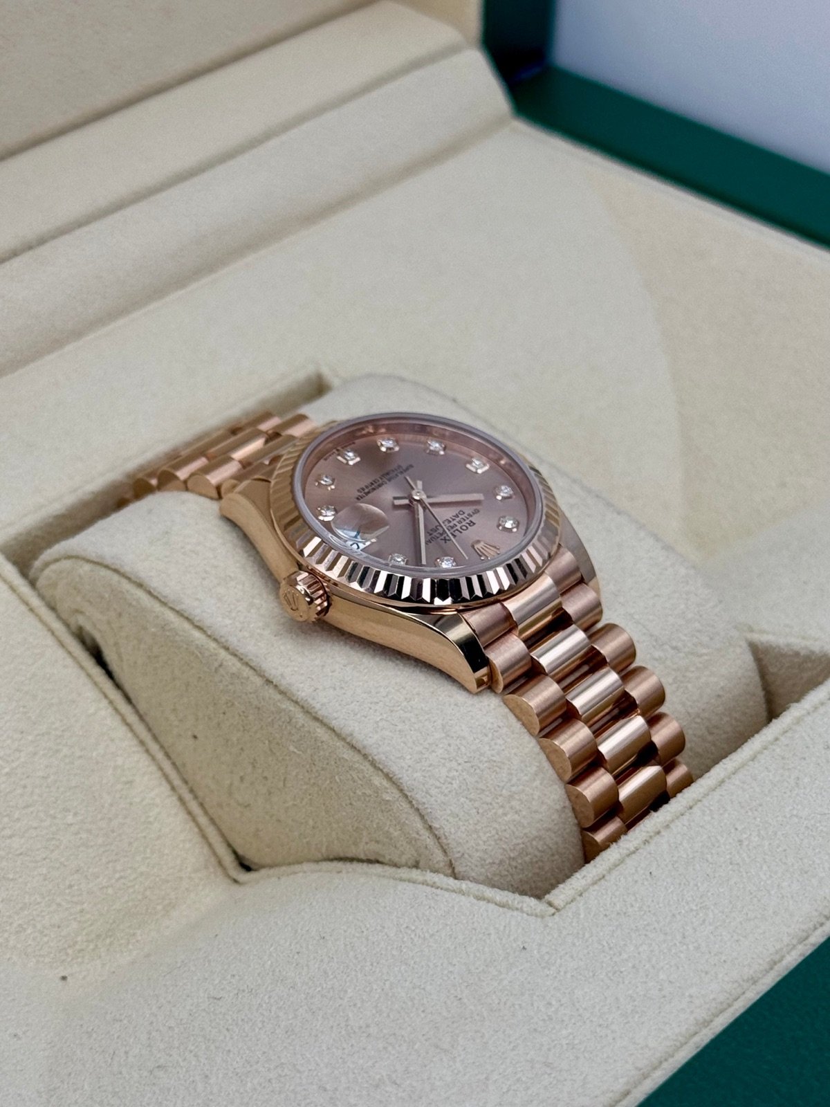 2023 Rolex Datejust 31mm 278275 Rose Gold Rose Diamond Dial - Image 8