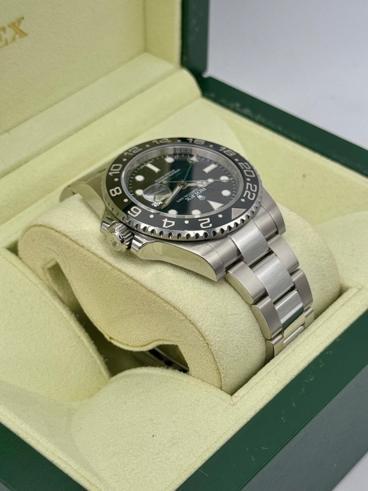 Rolex GMT-Master II 40mm 116710LN Stainless Steel Black Dial - Image 8