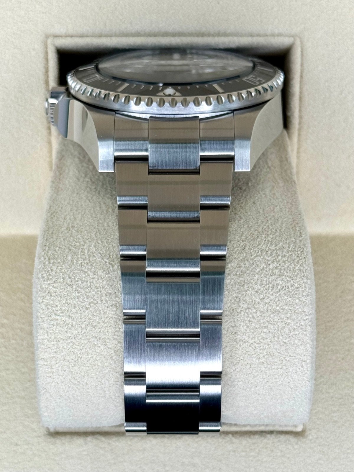 2024 Rolex Deepsea James Cameron 44mm 136660 Blue Dial (Unworn) - Image 4