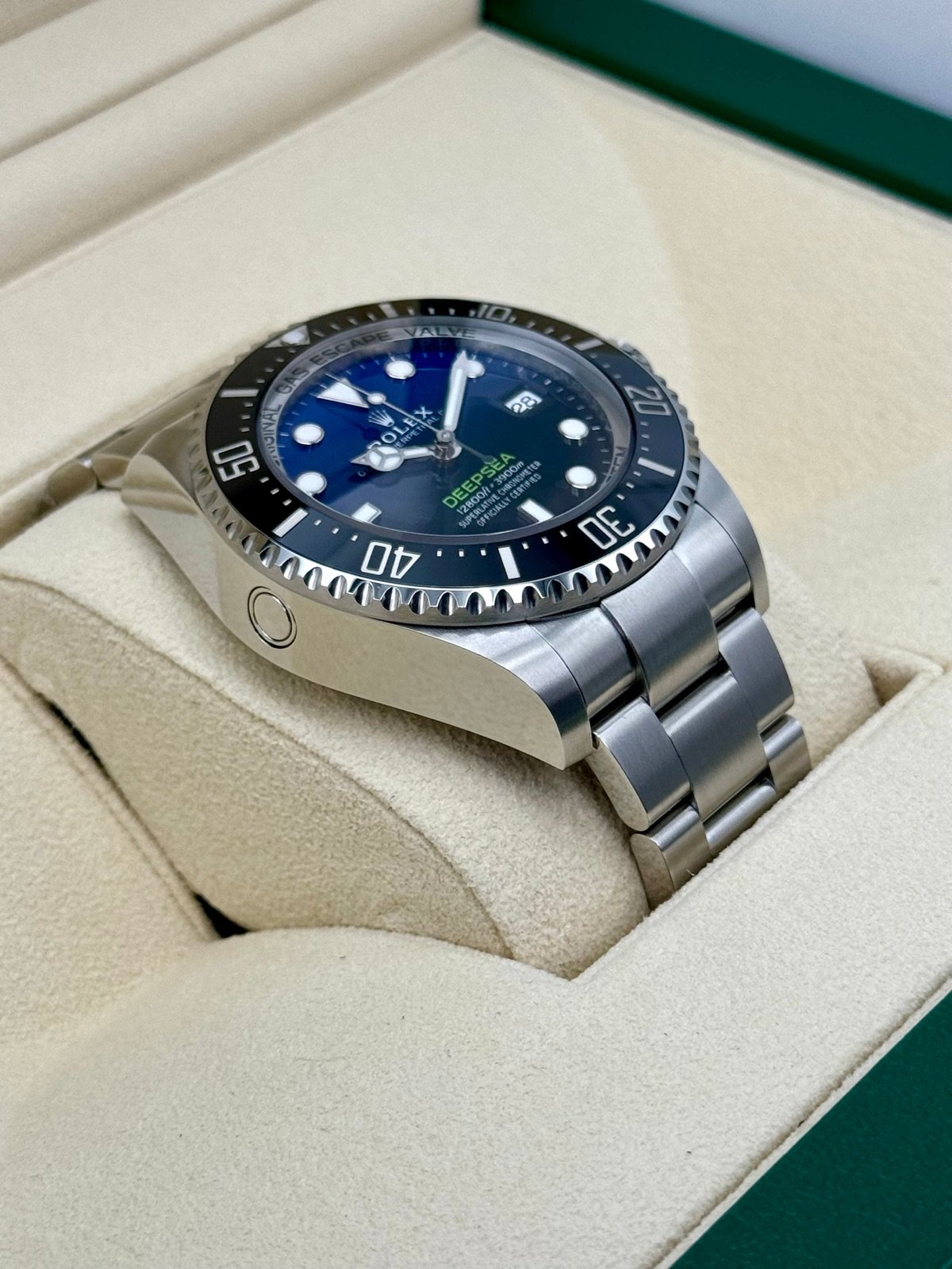 2024 Rolex Deepsea James Cameron 44mm 136660 Blue Dial (Unworn) - Image 6