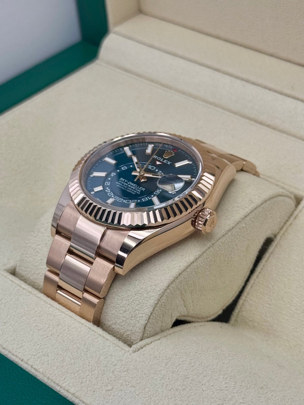 2024 Rolex Sky-Dweller 42mm 336935 Rose Gold Blue Dial (Unworn) - Image 5