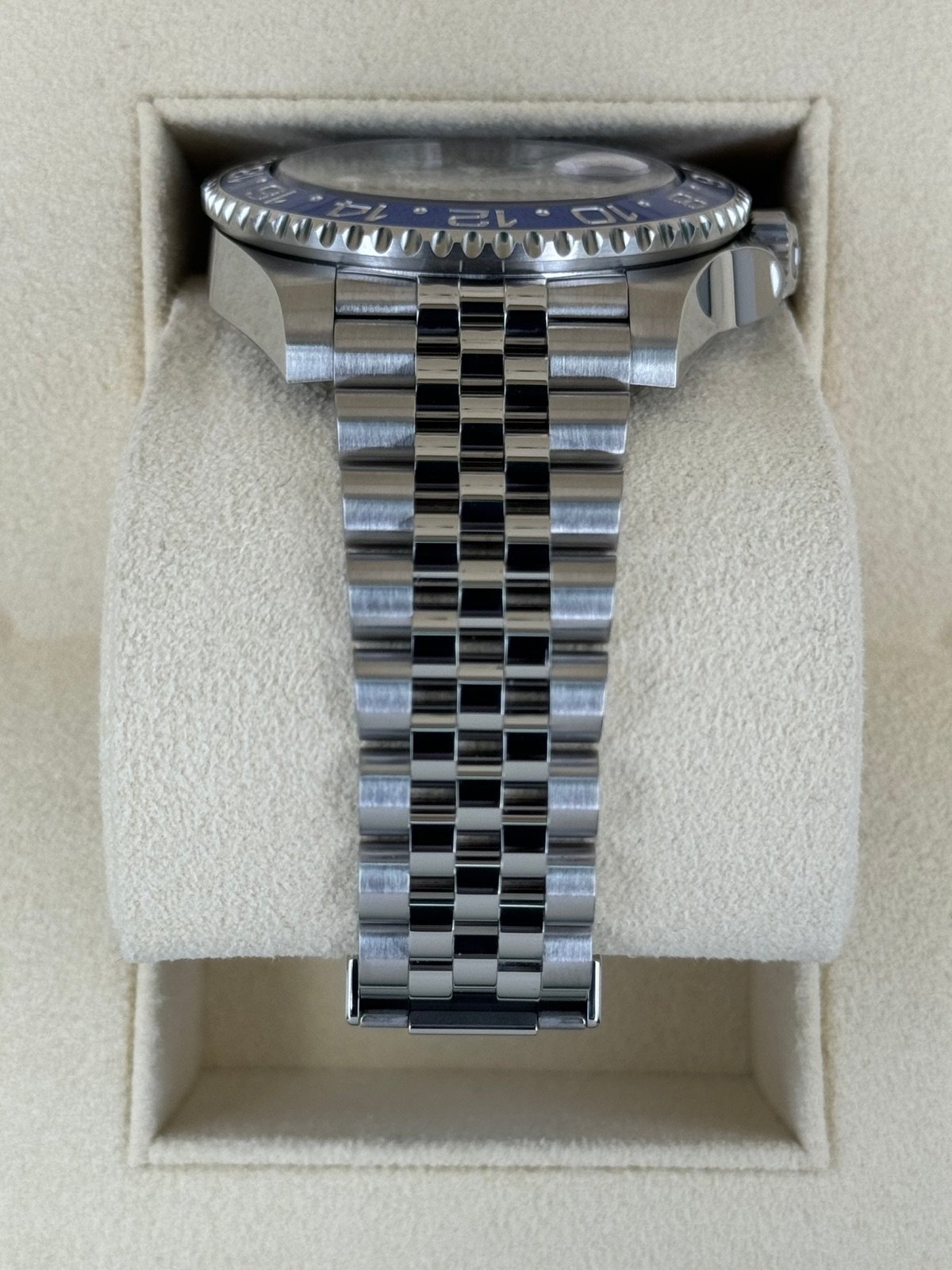 2022 Rolex GMT-Master II “Batgirl” 40mm 126710BLNR Jubilee Black Dial - Image 3