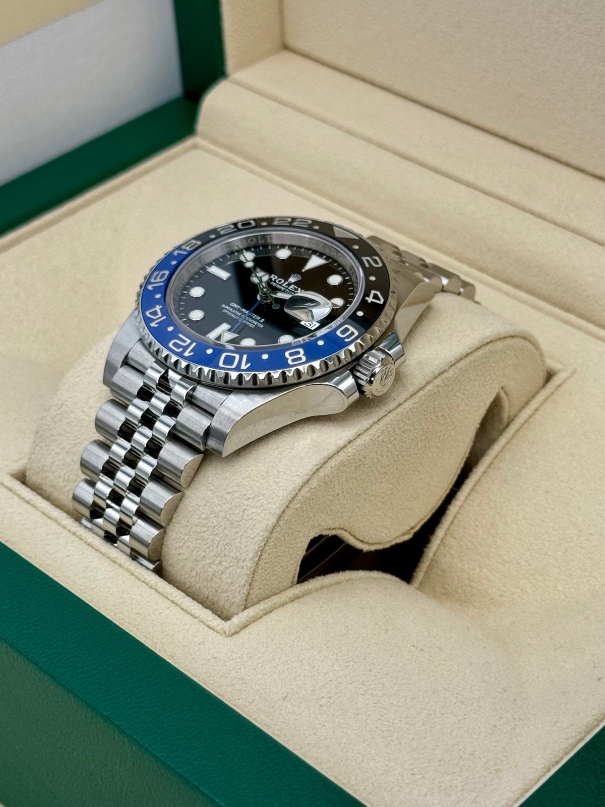 2022 Rolex GMT-Master II “Batgirl” 40mm 126710BLNR Jubilee Black Dial - Image 5