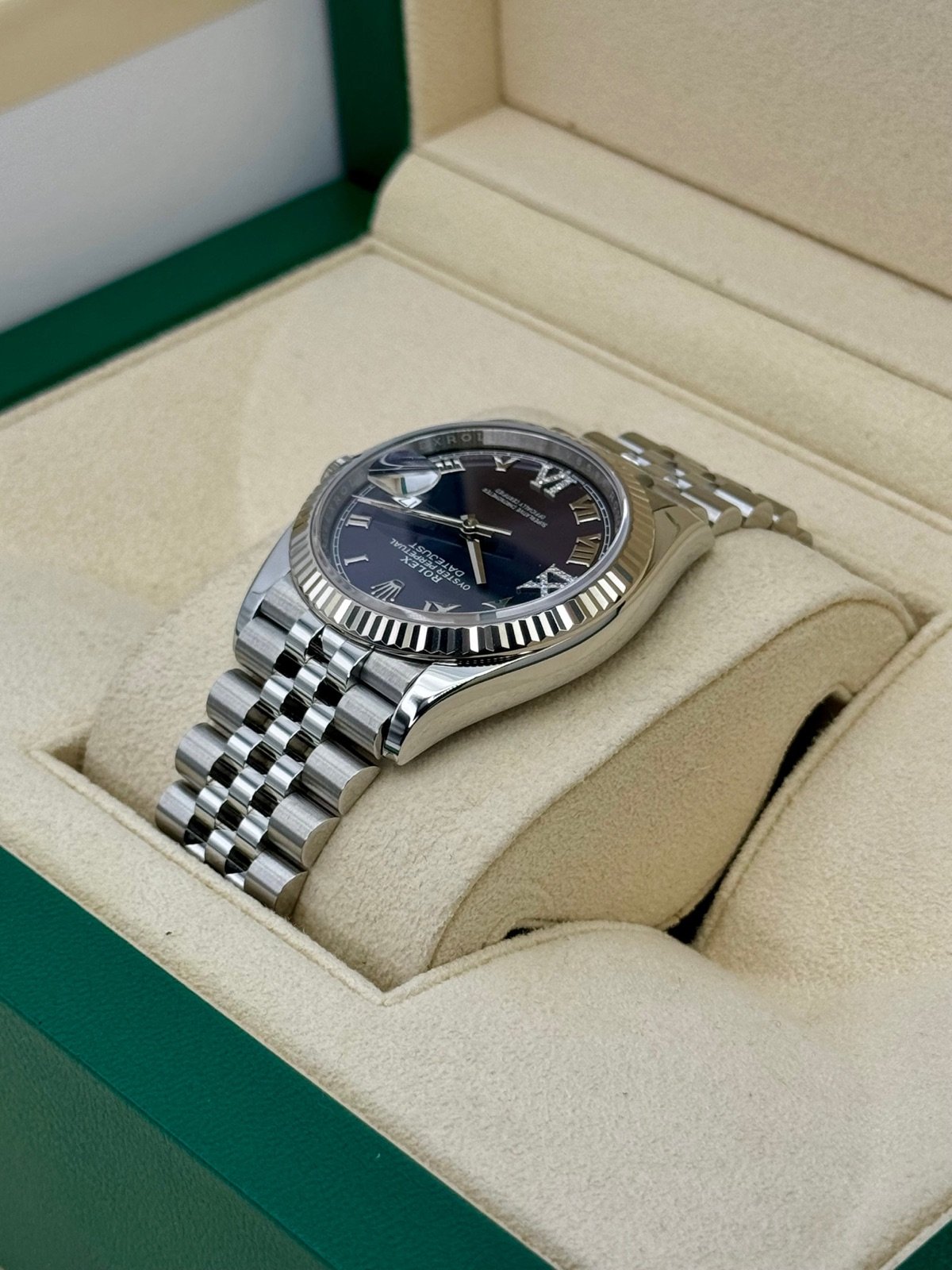2023 Rolex Datejust 36mm 126234 Stainless Steel Jubilee Purple Dial - Image 7