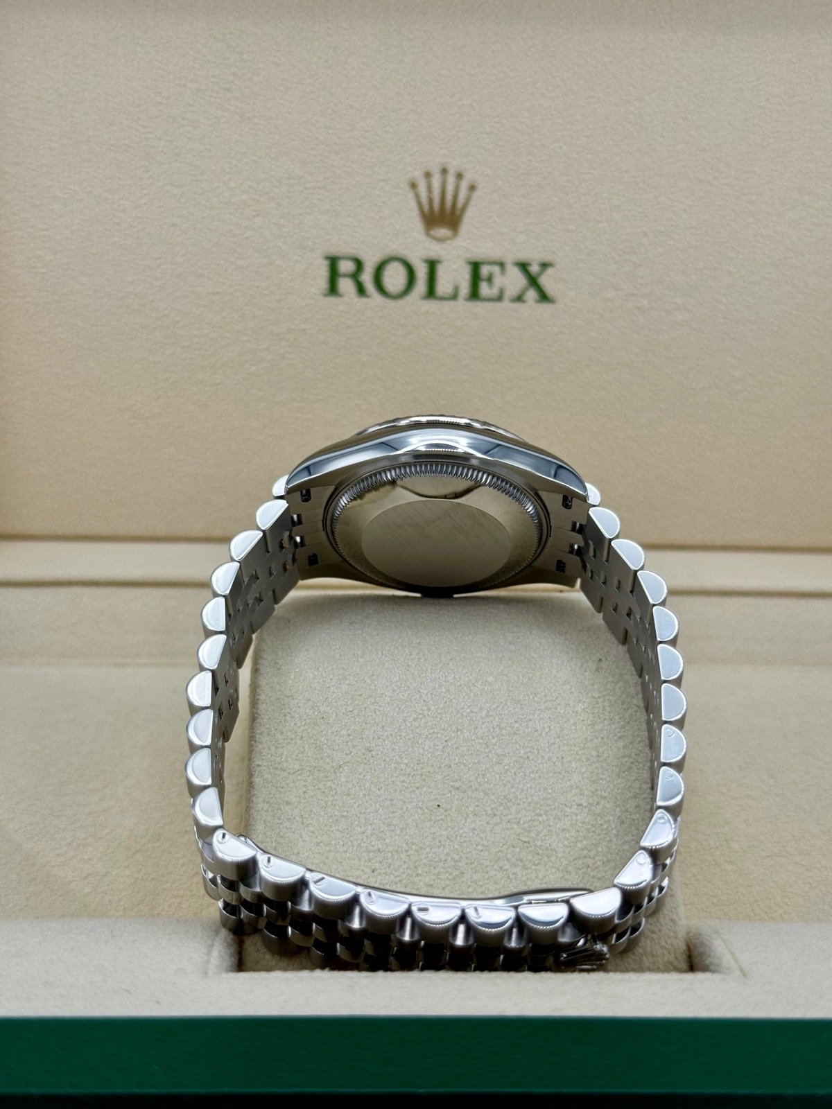 2024 Rolex Datejust 31mm 278274 Stainless Steel Jubilee Pink Dial (Unworn) - Image 10