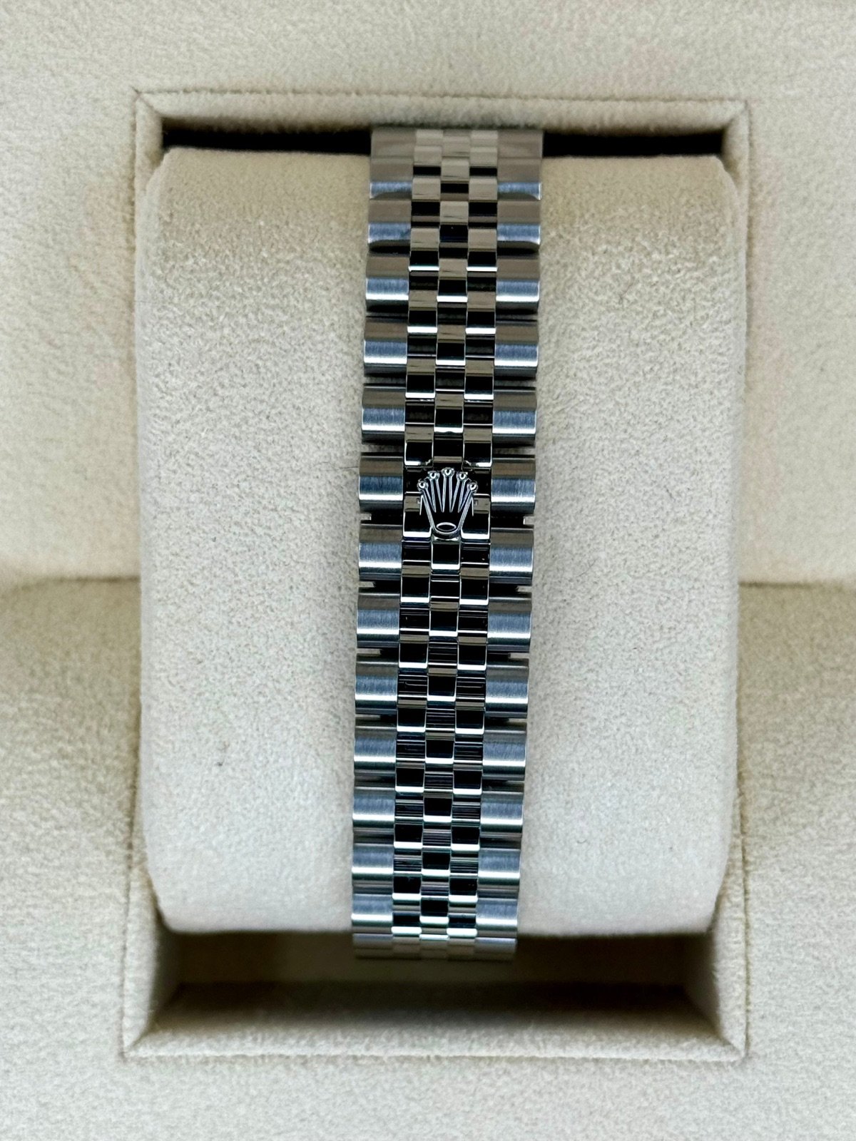 2024 Rolex Datejust 31mm 278274 Stainless Steel Jubilee Pink Dial (Unworn) - Image 2
