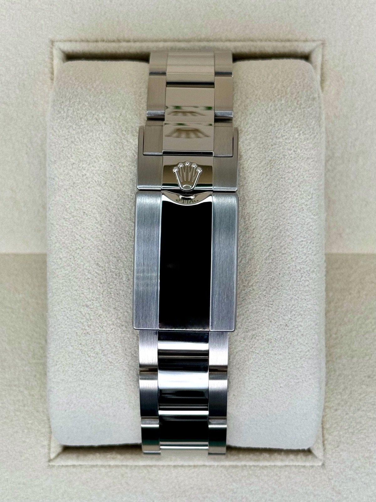 2024 Rolex GMT-Master II “Pepsi” 40mm 126719BLRO White Gold Blue Dial (Unworn) - Image 2