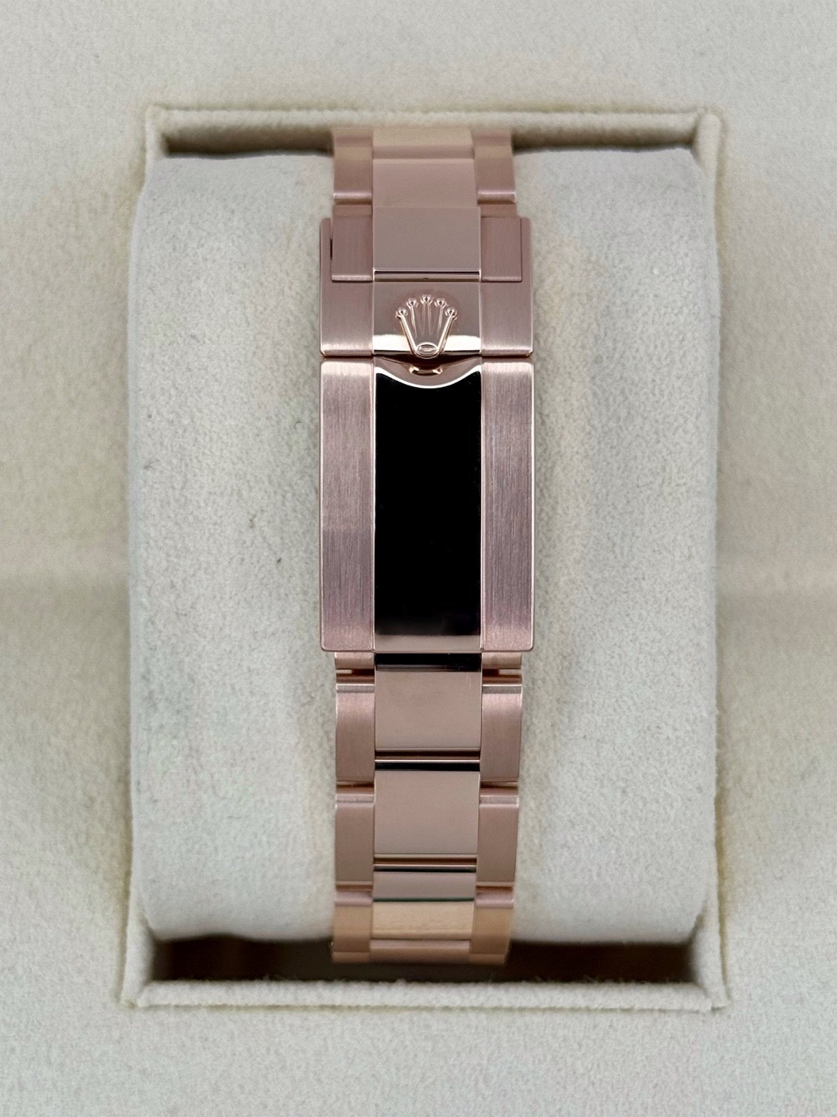 2023 Rolex GMT-Master II “Rootbeer” 40mm 126715CHNR Rose Gold (Unworn) - Image 2