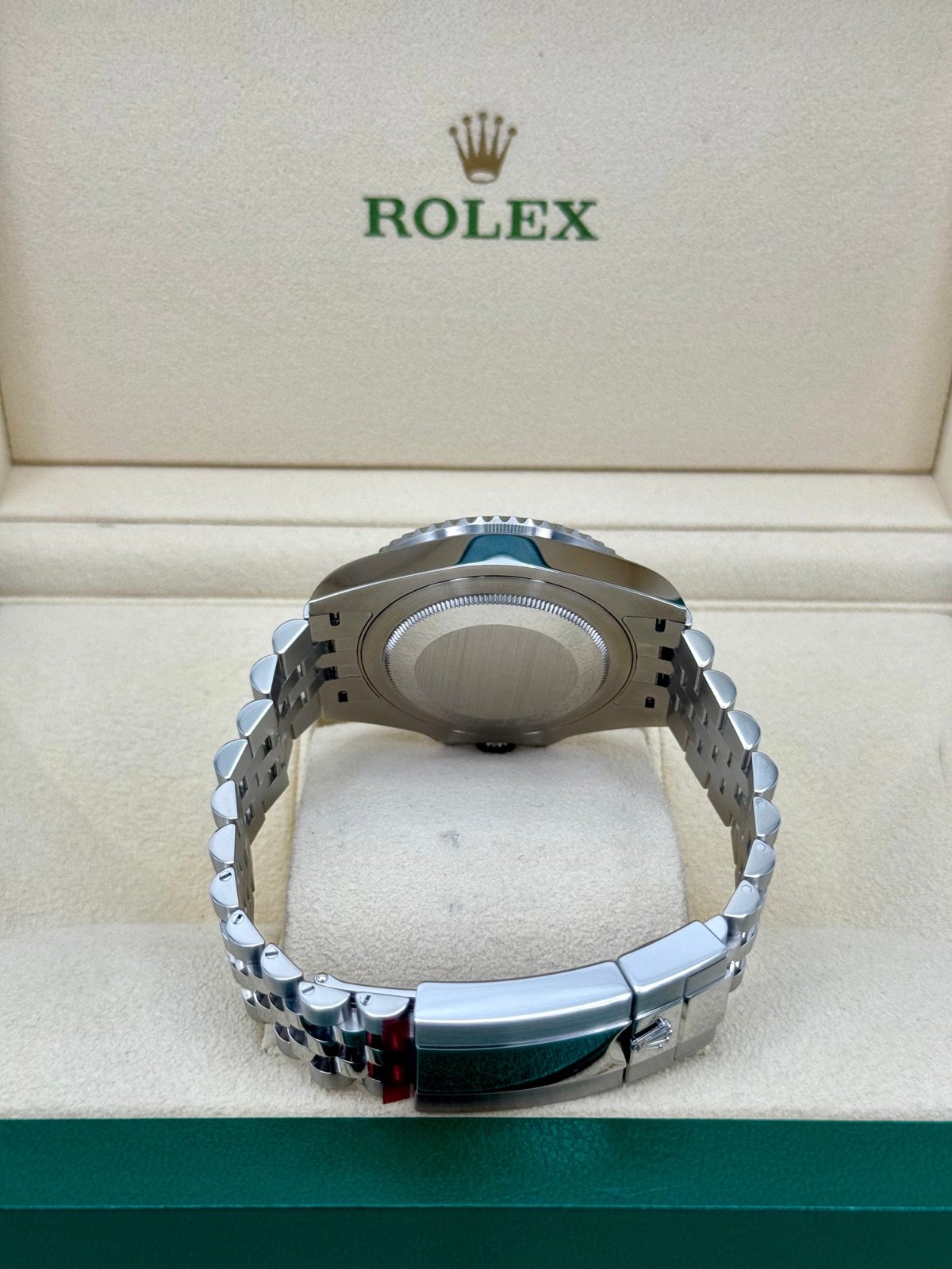 2024 Rolex GMT-Master II “Batgirl” 40mm 126710BLNR Jubilee - Image 10
