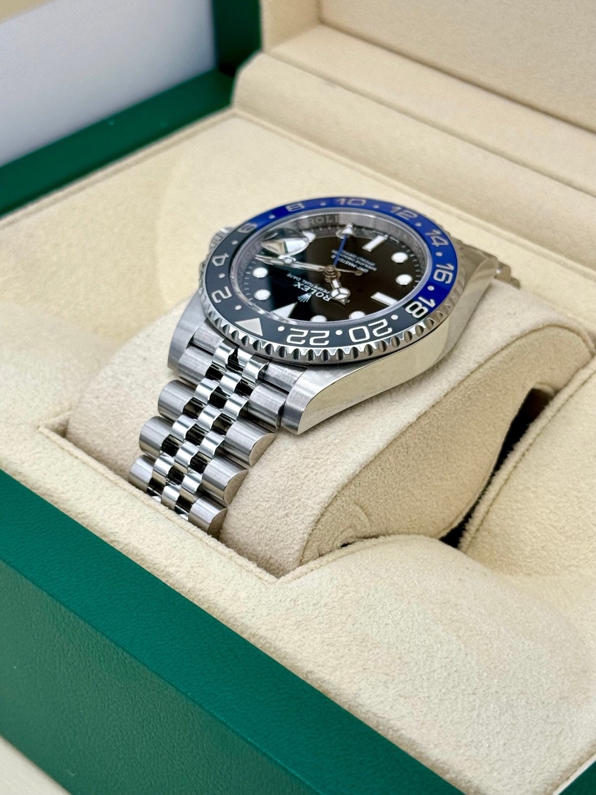 2024 Rolex GMT-Master II “Batgirl” 40mm 126710BLNR Jubilee - Image 7