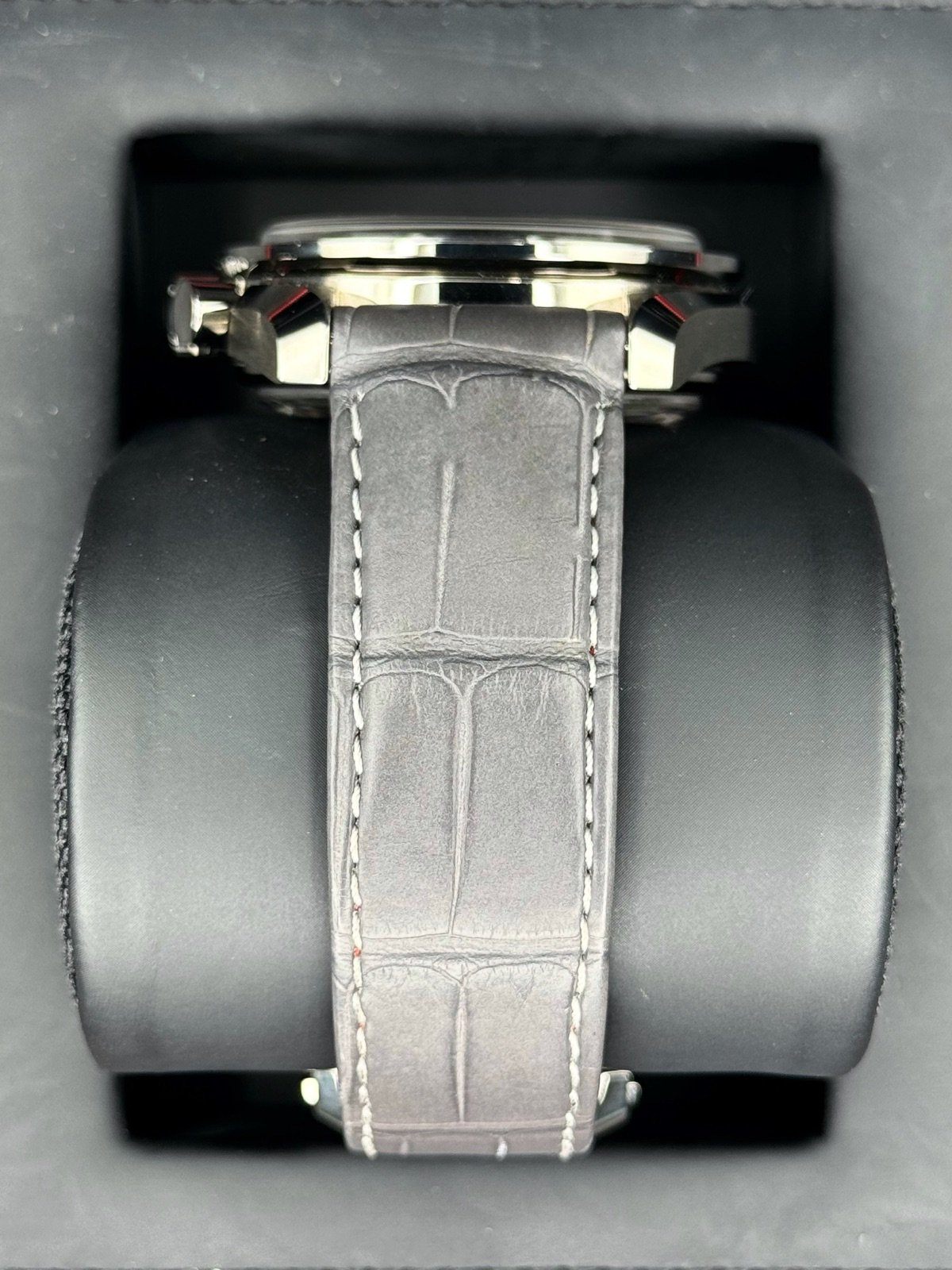 2022 Speedmaster Dark Side Of The Moon 44.25mm Grey Ceramic - Image 4