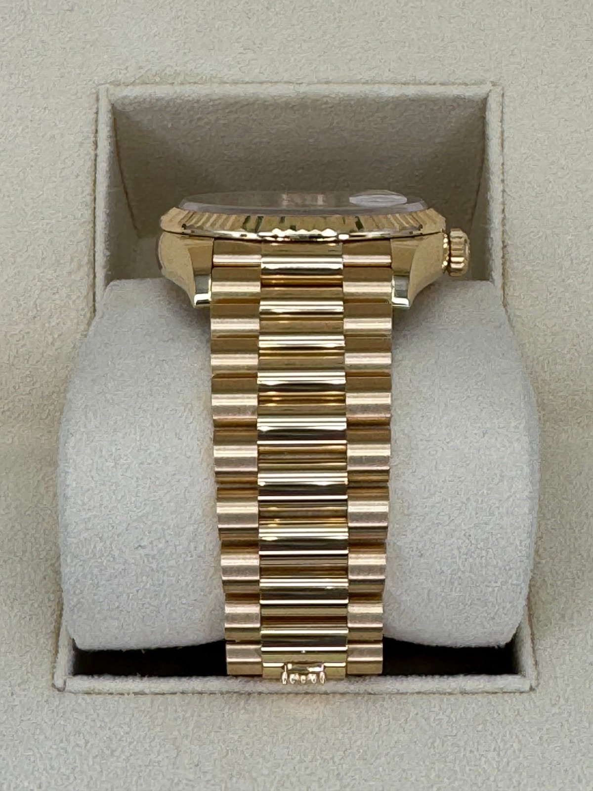 2024 Rolex Day-Date 36mm 128238 Champagne Diamond Dial (Unworn) - Image 3