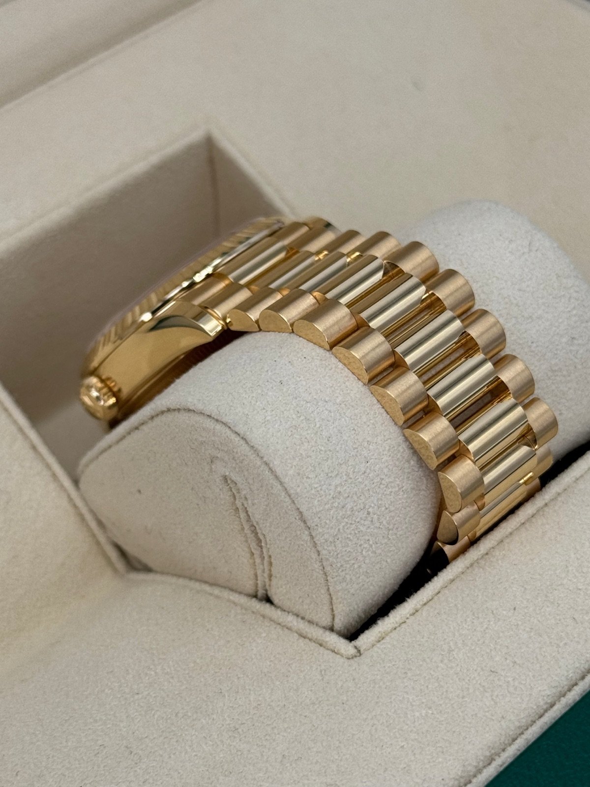 2024 Rolex Day-Date 36mm 128238 Champagne Diamond Dial (Unworn) - Image 8
