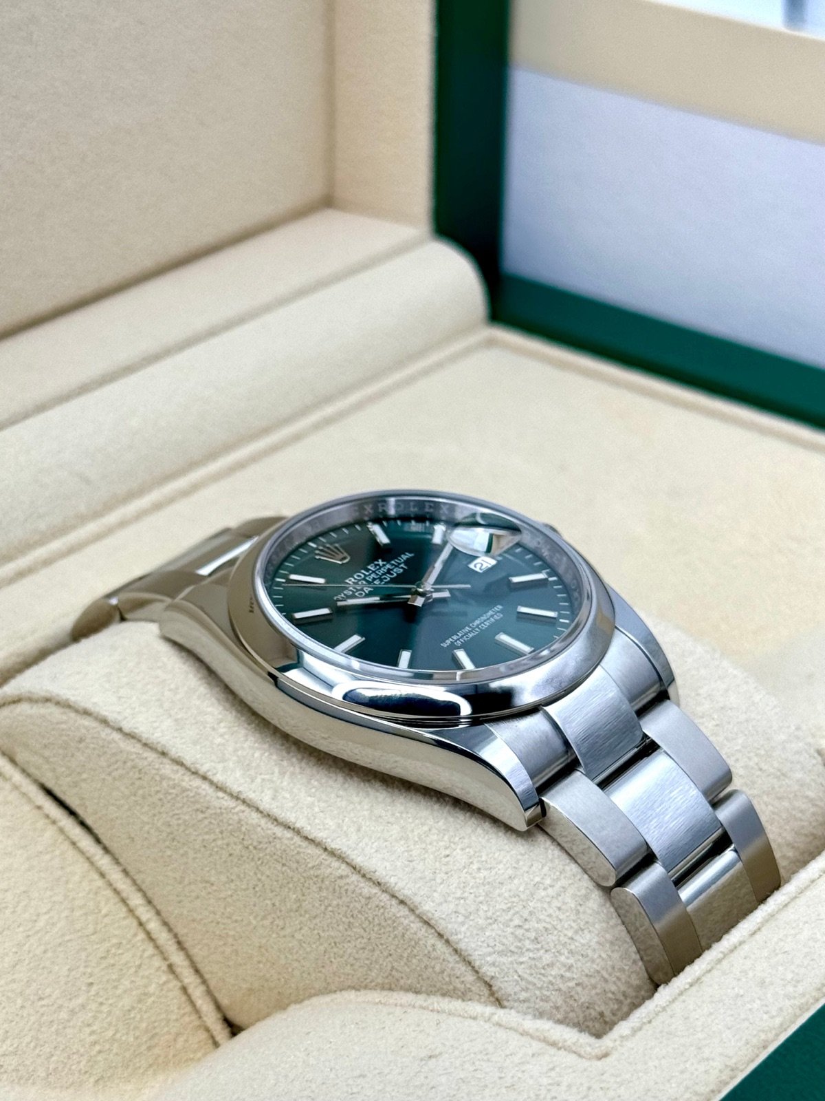 2024 Rolex Datejust 36mm 126200 Oyster Mint Green Dial (Unworn) - Image 6