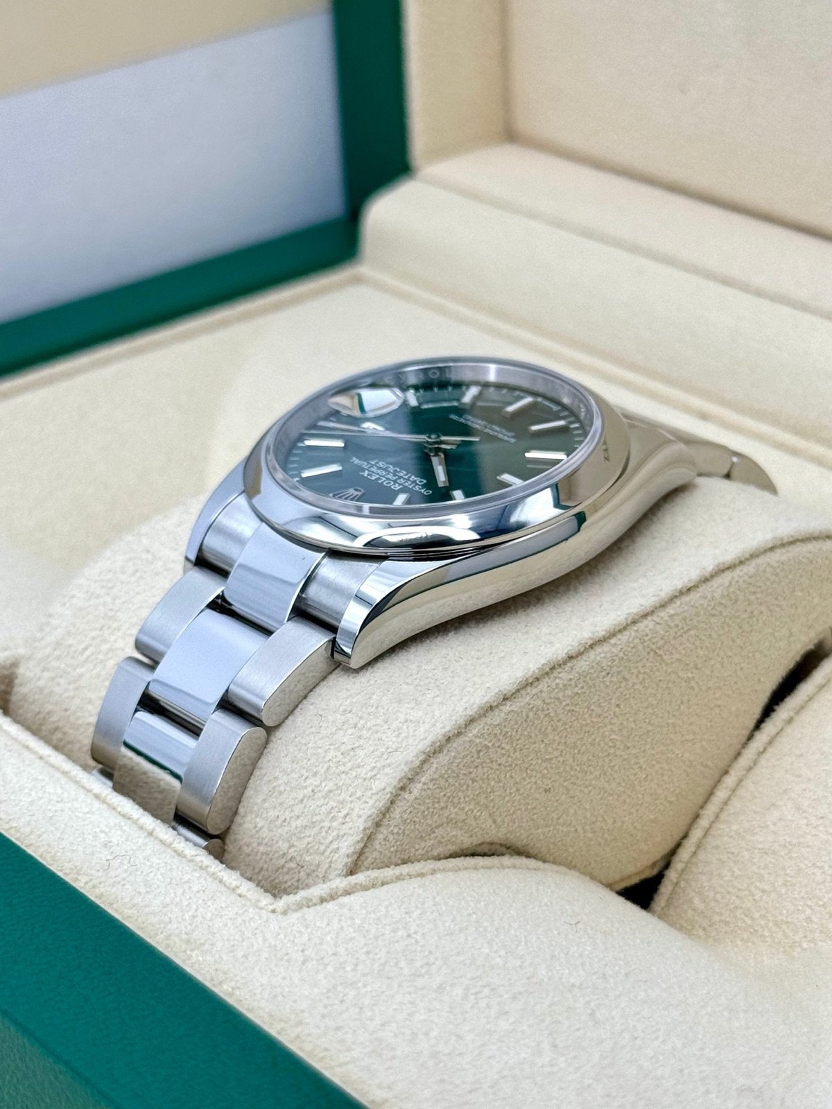 2024 Rolex Datejust 36mm 126200 Oyster Mint Green Dial (Unworn) - Image 7