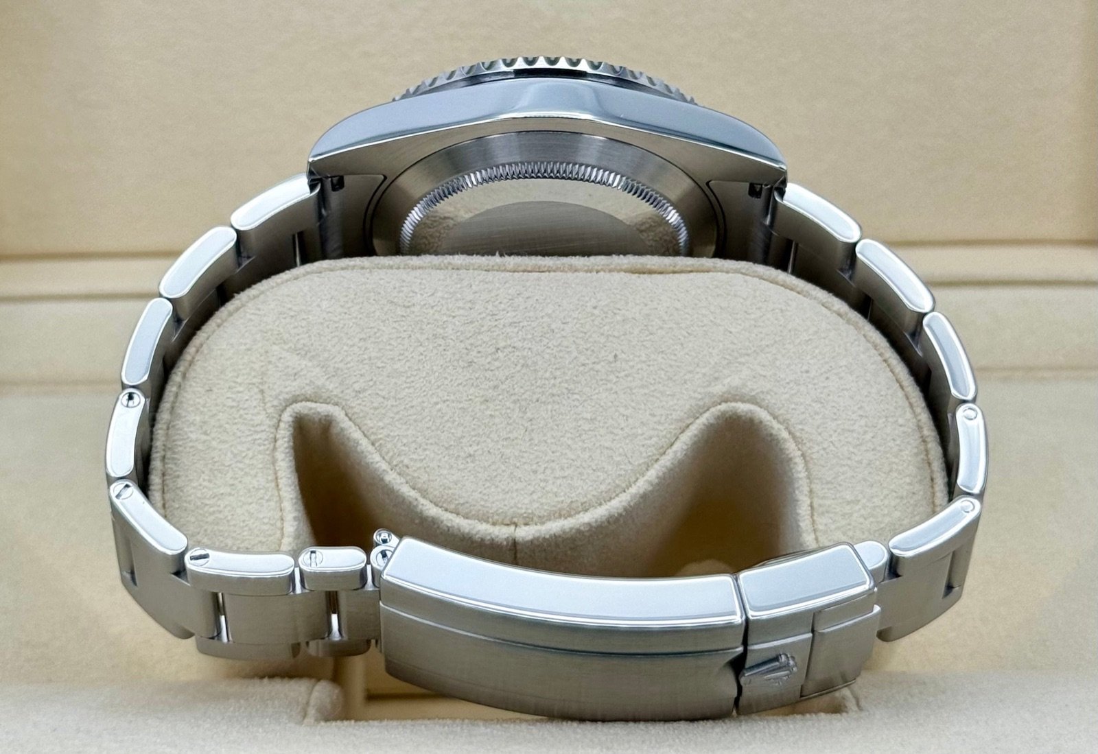 Rolex Submariner 40mm 116610LN Stainless Steel Black Dial - Image 10