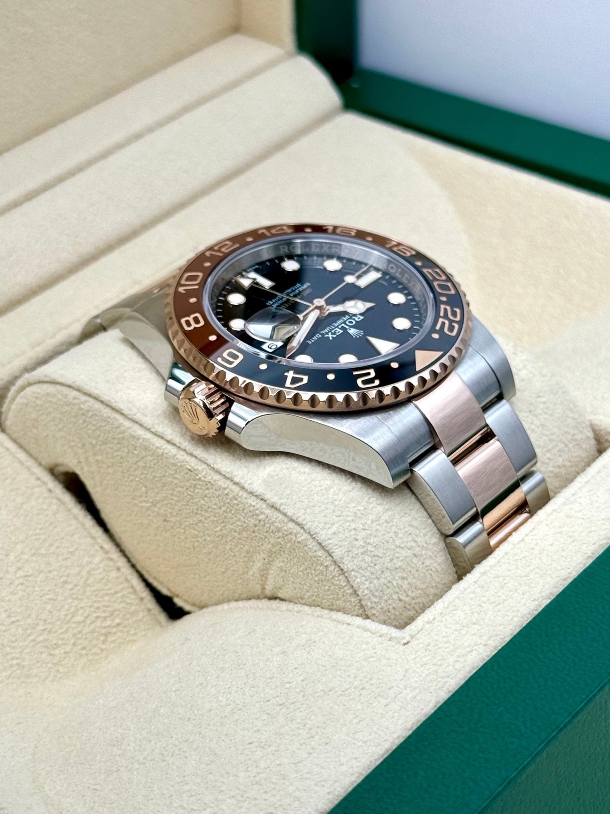 2023 Rolex GMT-Master II “Rootbeer” 40mm 126711CHNR Two-Tone - Image 8