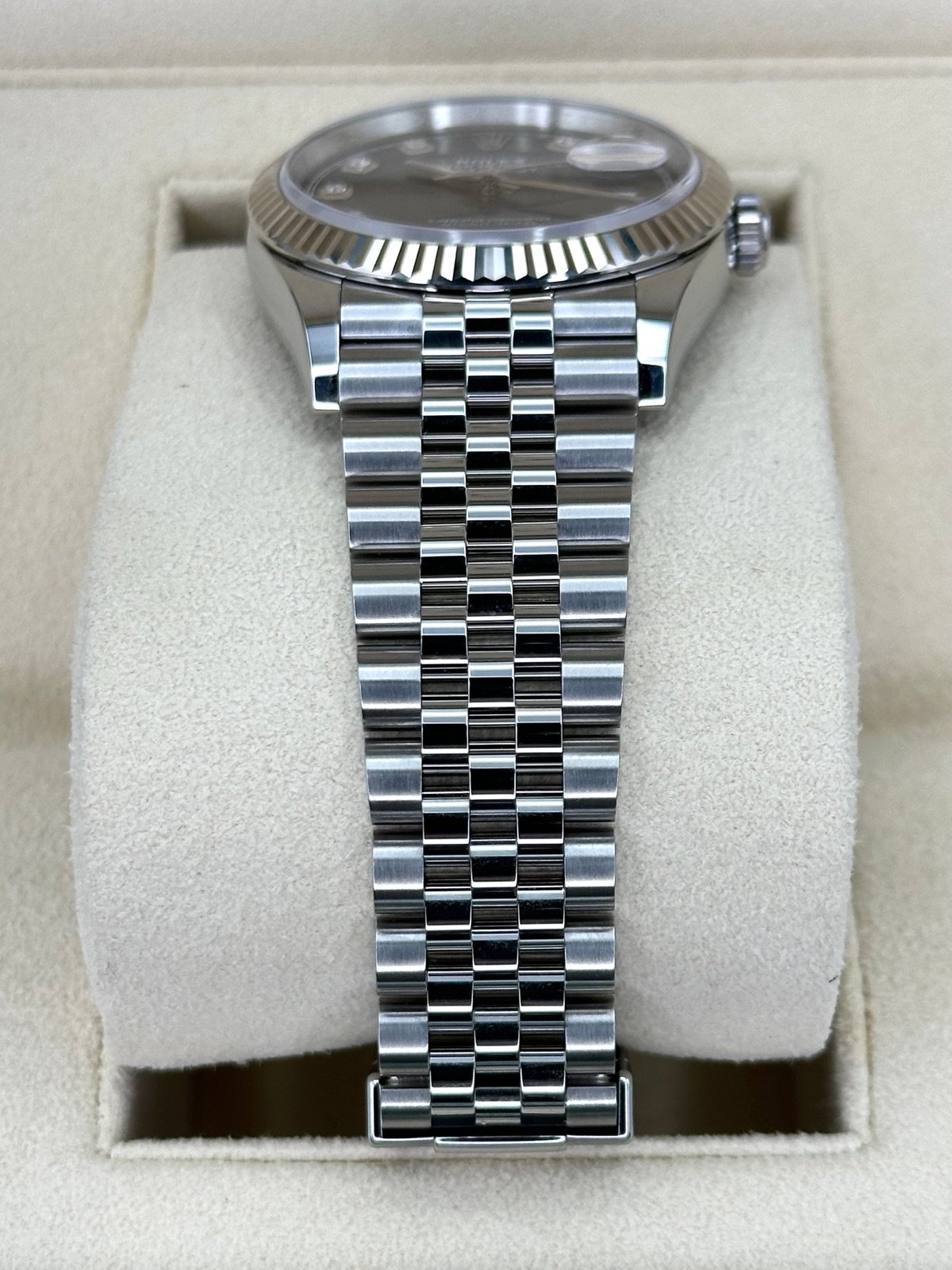 2024 Rolex Datejust 36mm 126234 Jubilee Black Diamond Dial (Unworn) - Image 3