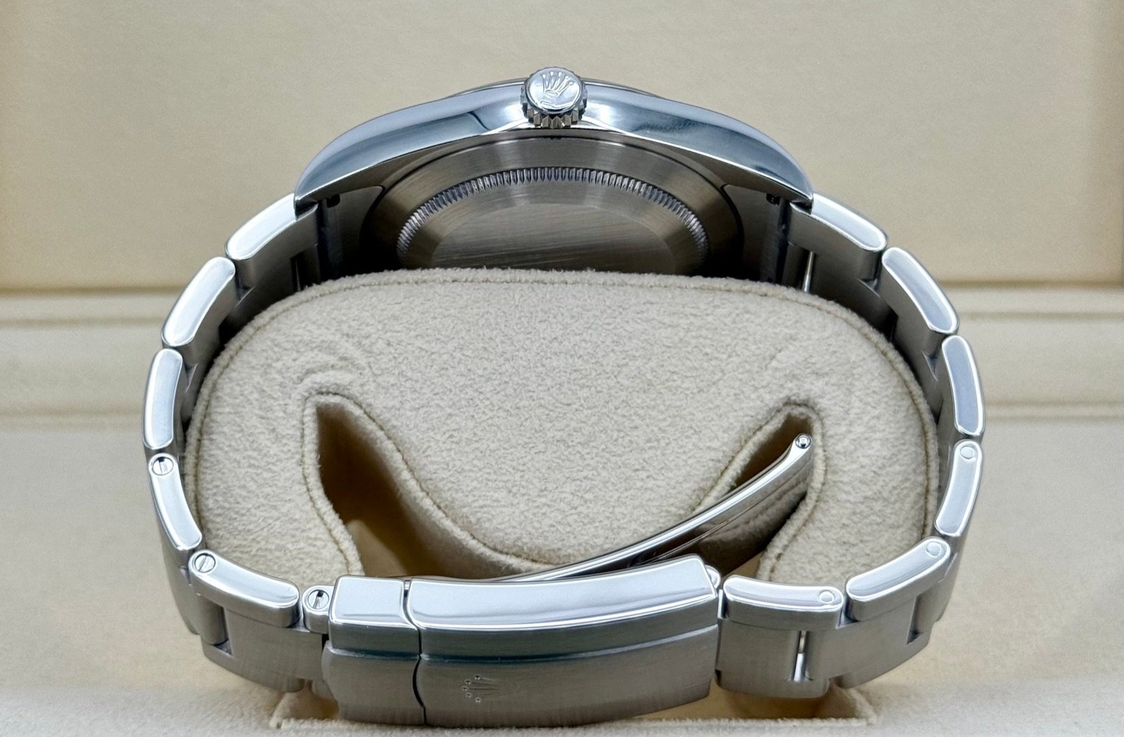 Rolex Oyster Perpetual 39mm 114300 Blue Dial - Image 9
