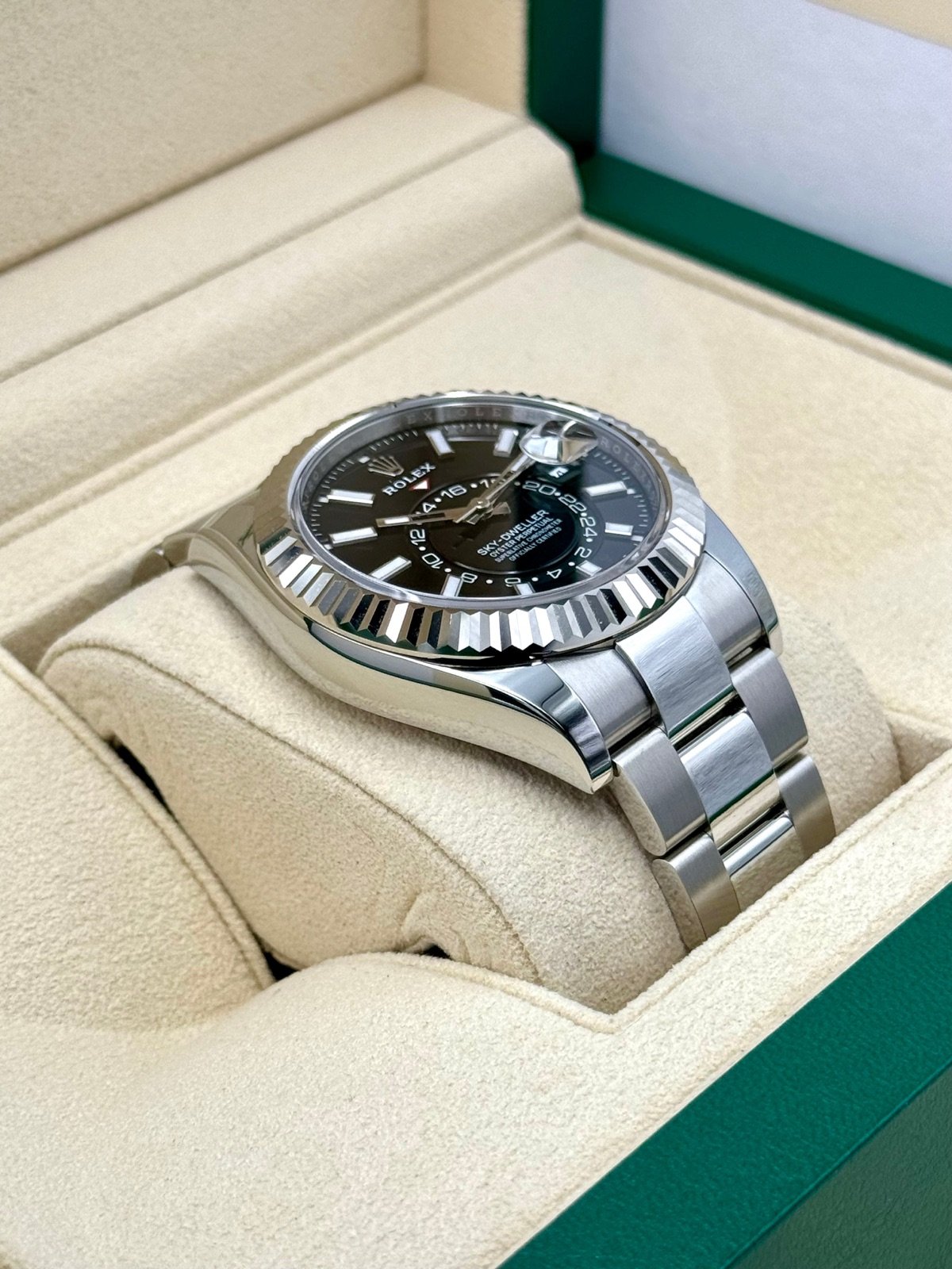 2024 Rolex Sky-Dweller 42mm 336934 Oyster Black Dial (Unworn) - Image 6