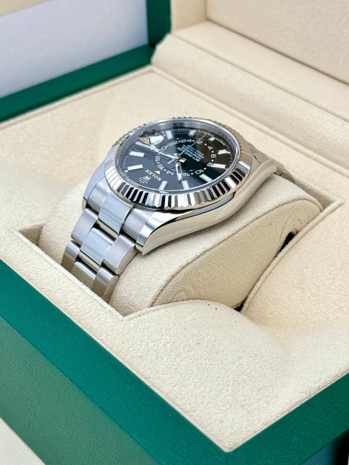 2024 Rolex Sky-Dweller 42mm 336934 Oyster Black Dial (Unworn) - Image 7