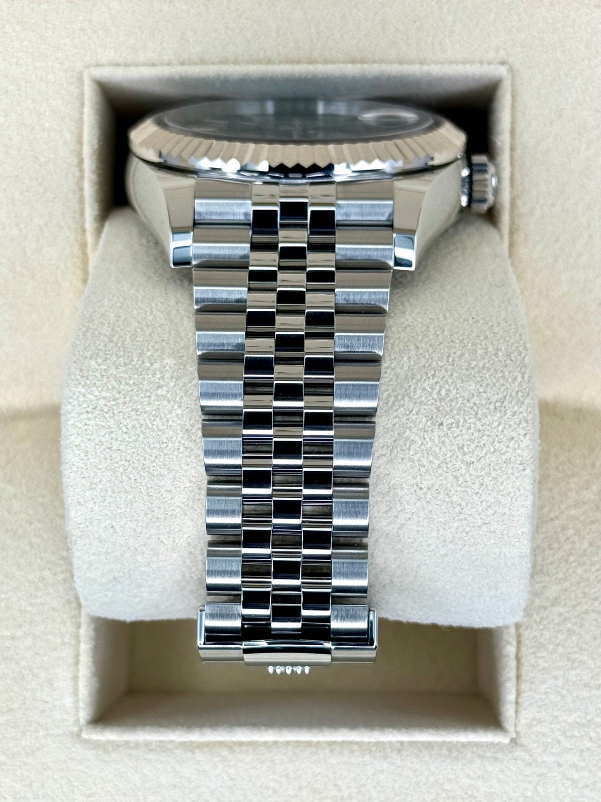 2024 Rolex Sky-Dweller 42mm 336934 Jubilee Mint Green Dial (Unworn) - Image 3