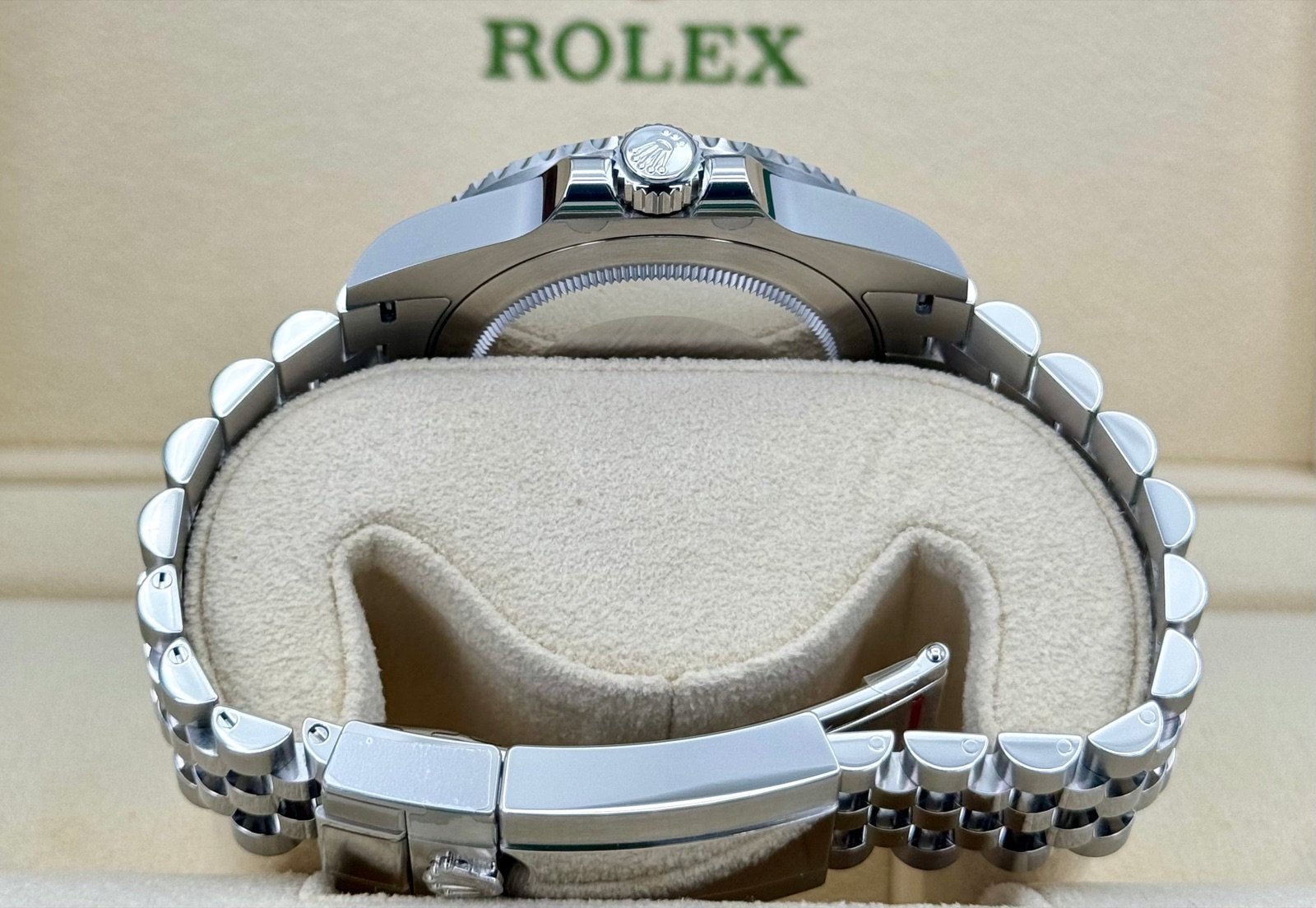 2024 Rolex GMT-Master II “Batgirl” 40mm 126710BLNR Jubilee Black Dial (Unworn) - Image 9