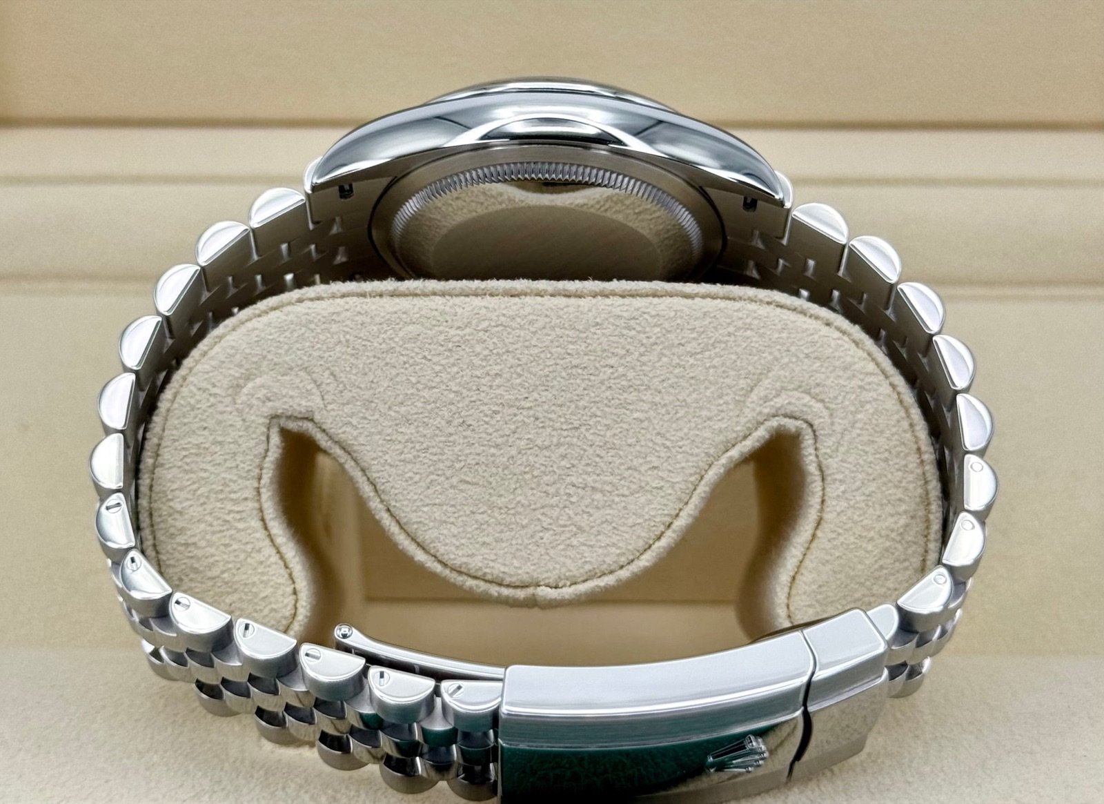 2023 Rolex Datejust 36mm 126200 Stainless Steel Jubilee Wimbeldon Dial - Image 10